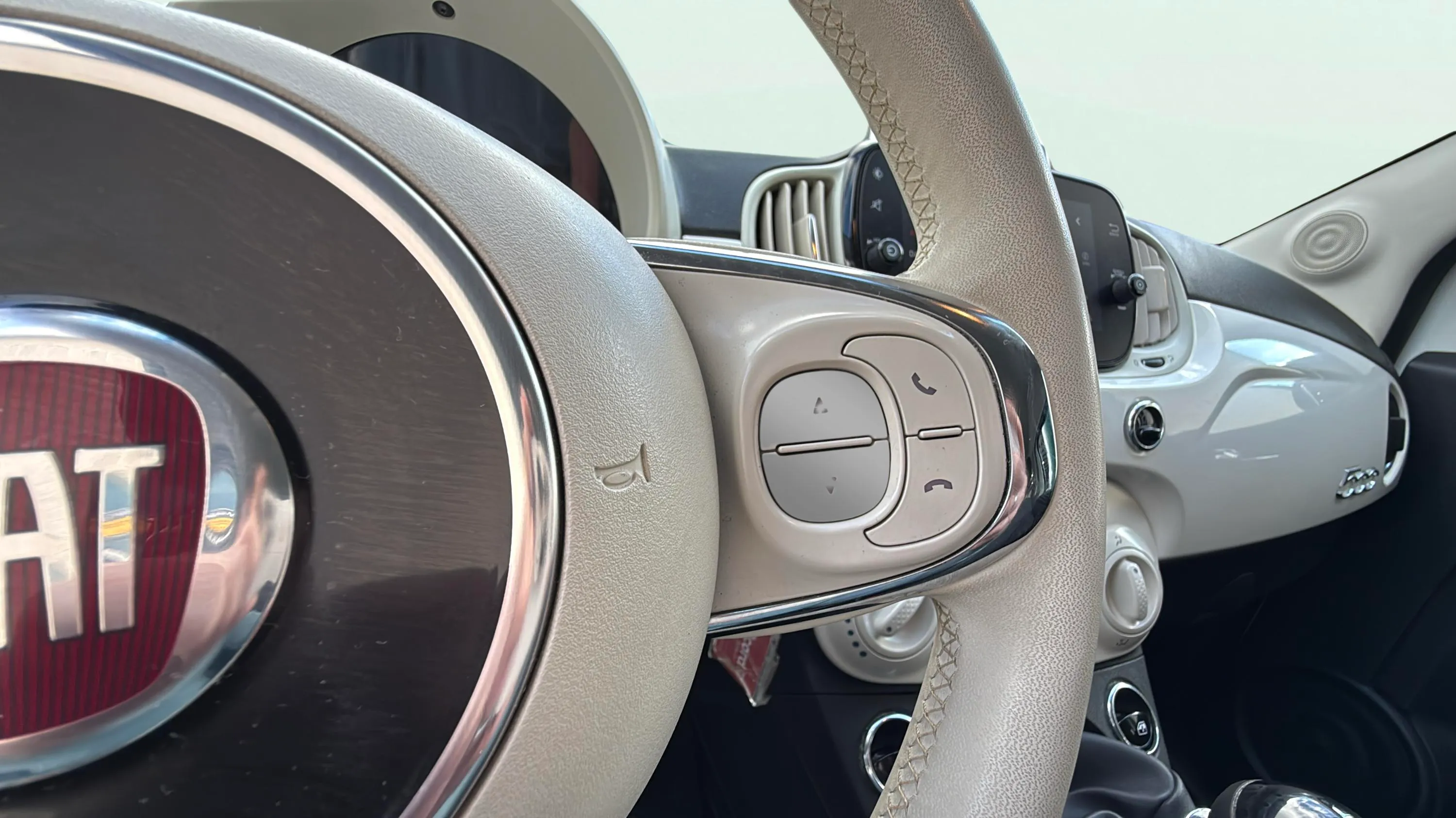 Fiat 500 Cult 1.0 Hybrid - foto 13