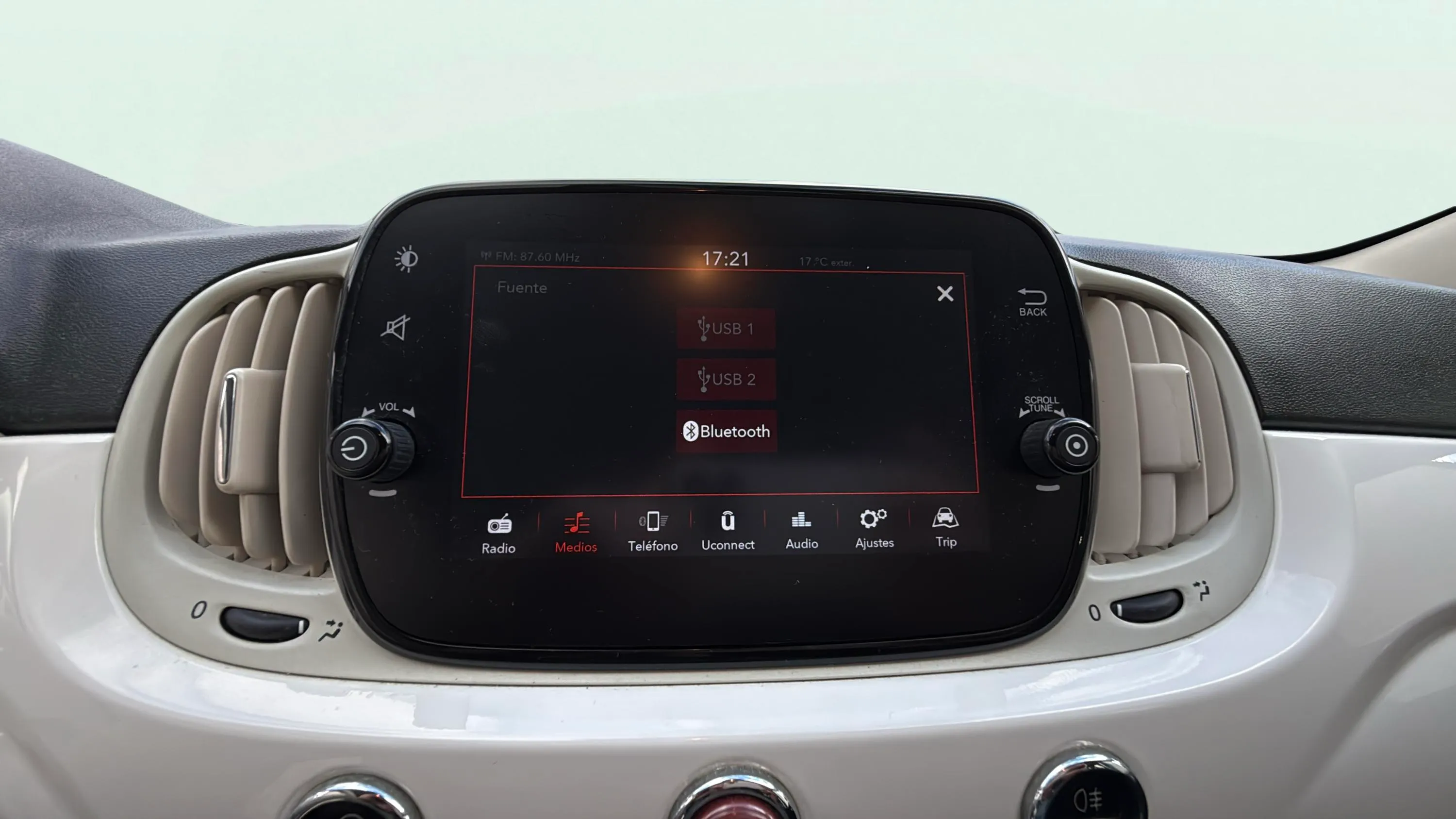 Fiat 500 Cult 1.0 Hybrid - foto 18