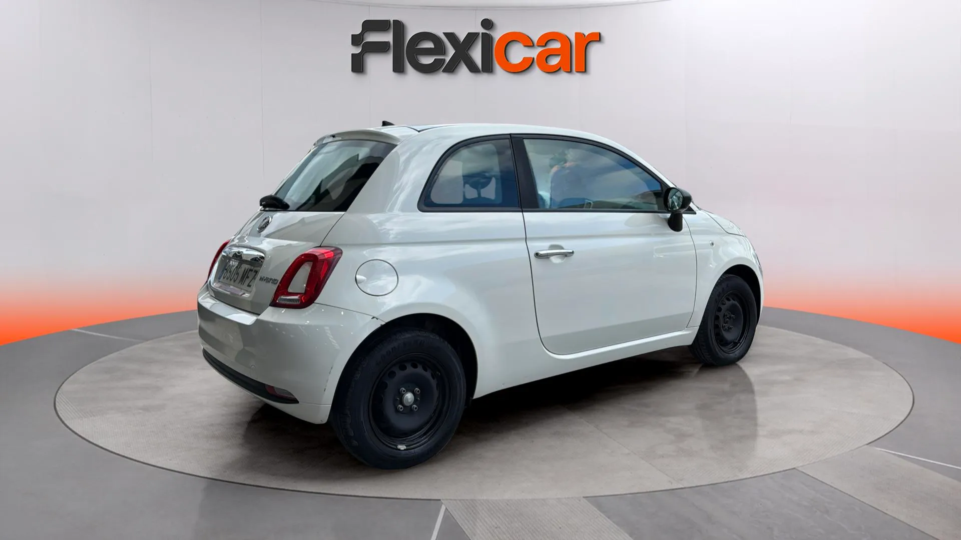 Fiat 500 Cult 1.0 Hybrid - foto 8