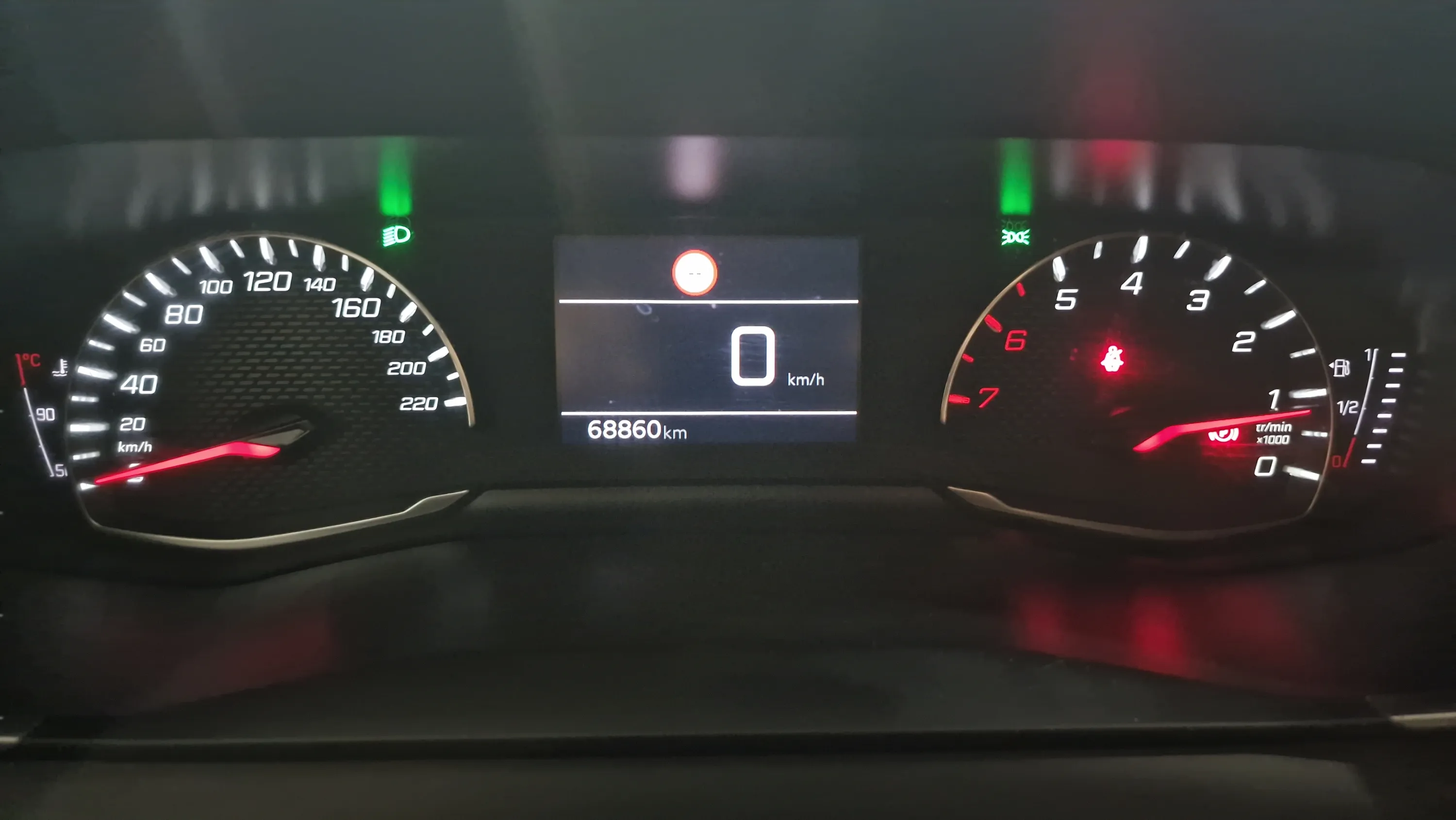 Peugeot 208 PureTech Active Pack - foto 10
