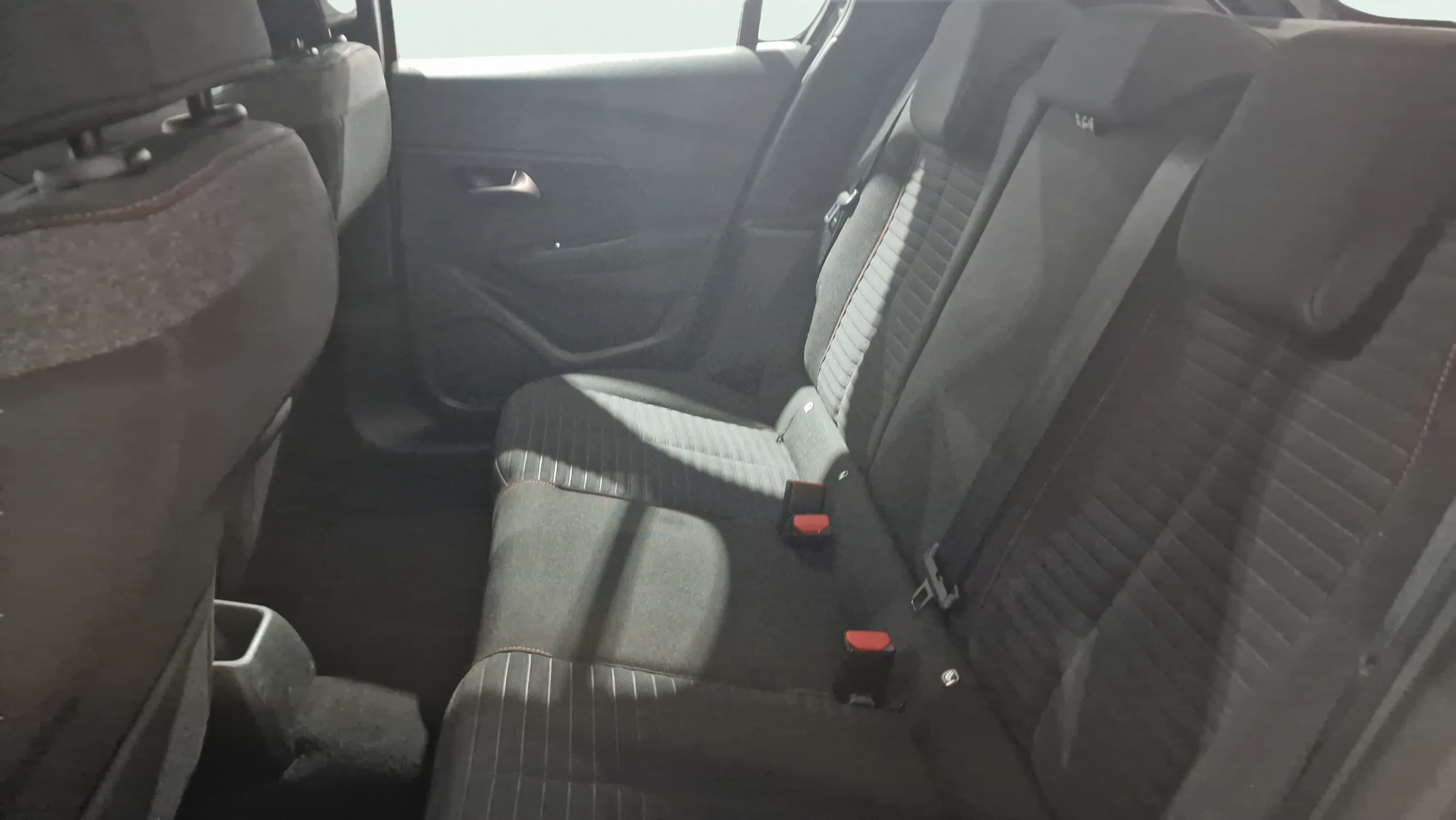 Peugeot 208 PureTech Active Pack - foto 11