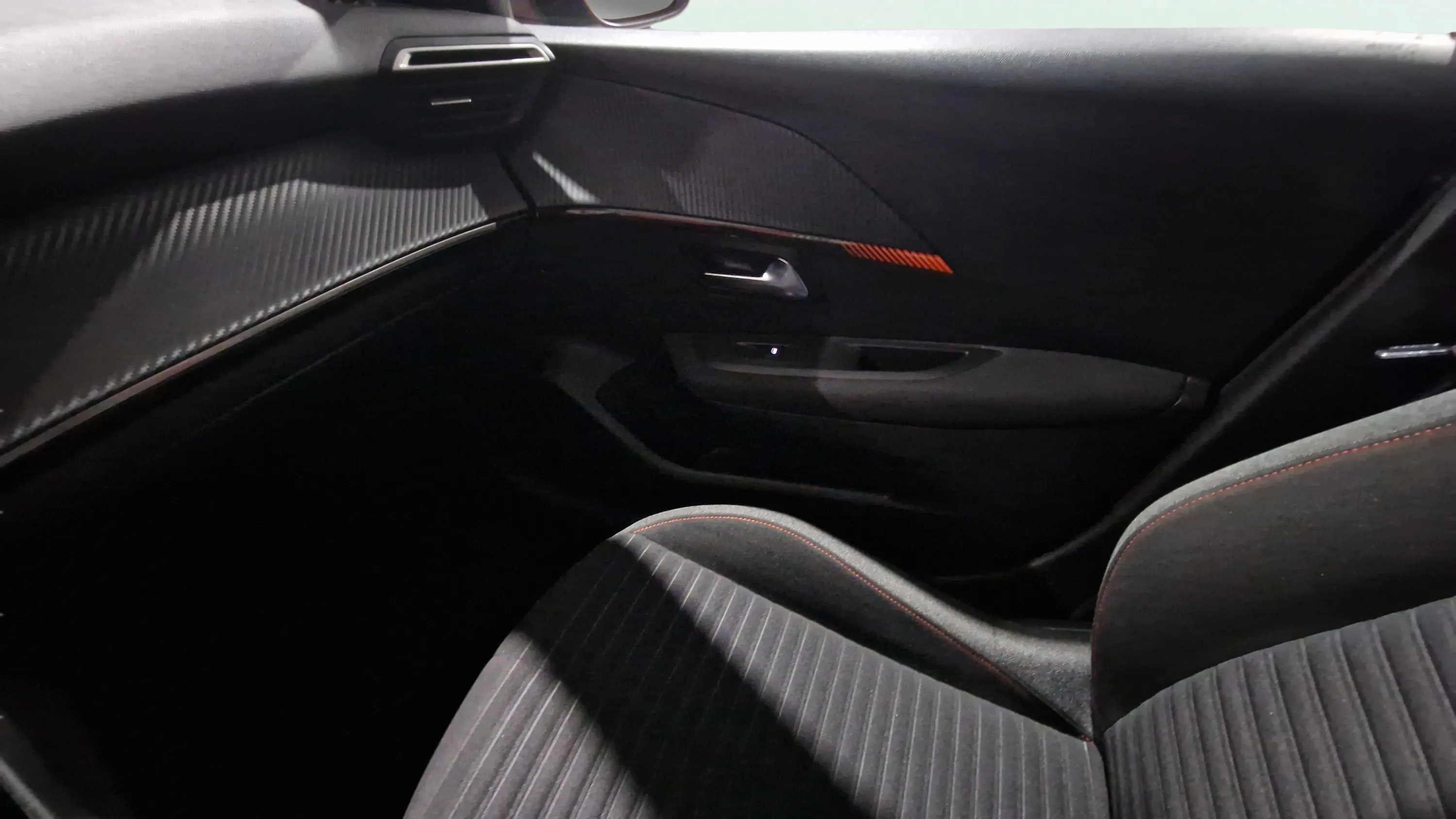 Peugeot 208 PureTech Active Pack - foto 27