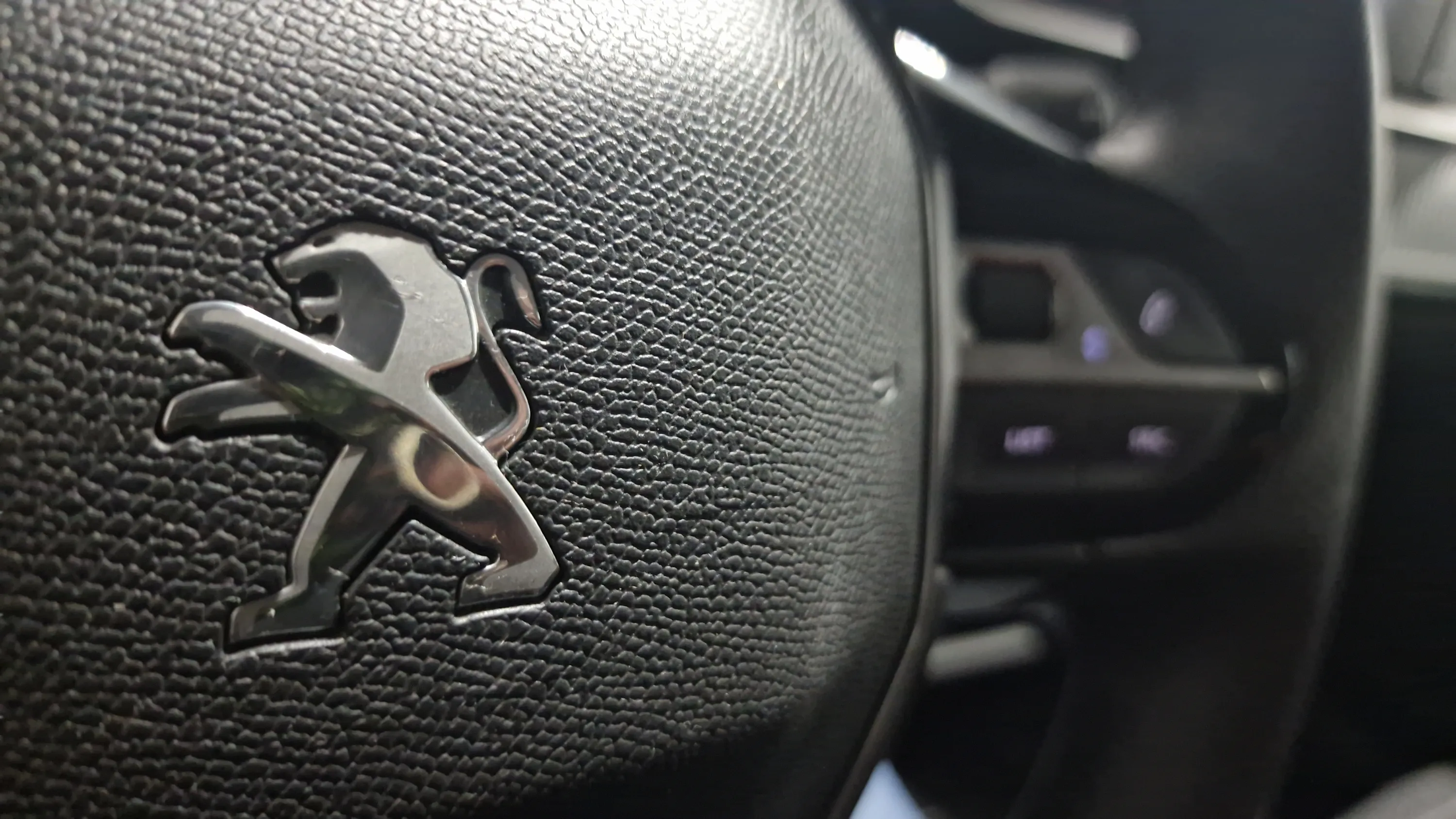 Peugeot 208 PureTech Active Pack - foto 15