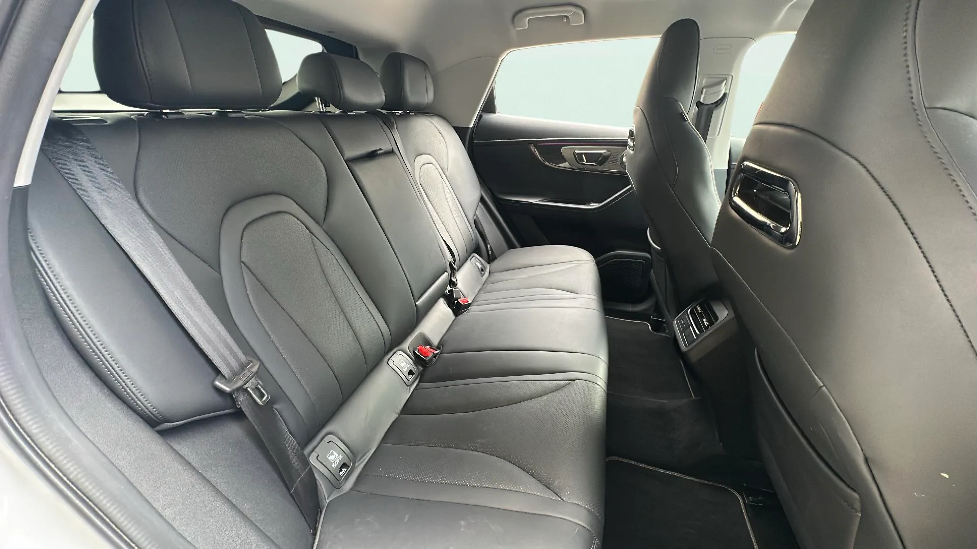 Omoda 5 Comfort 1.6 T-GDi - foto 19