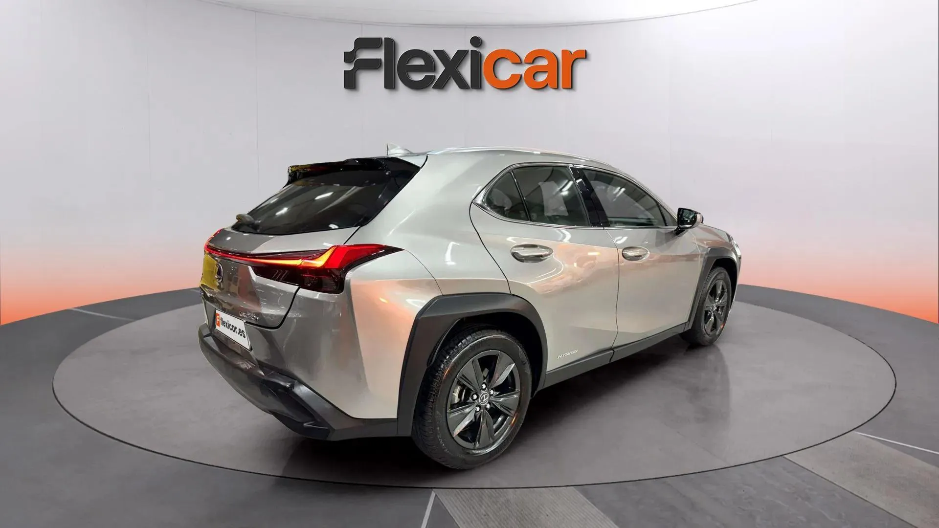 Lexus UX 2.0 250h Business - foto 3