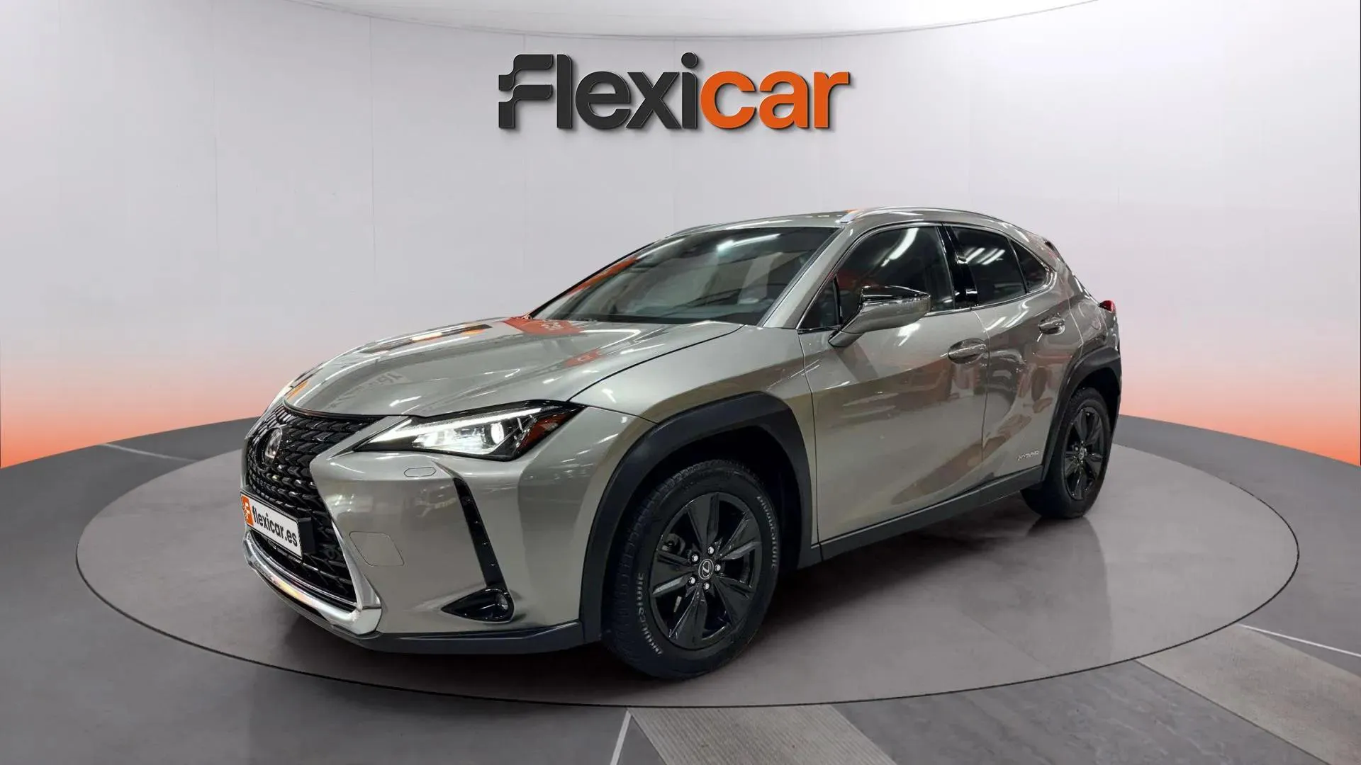 Lexus UX 2.0 250h Business - foto 4