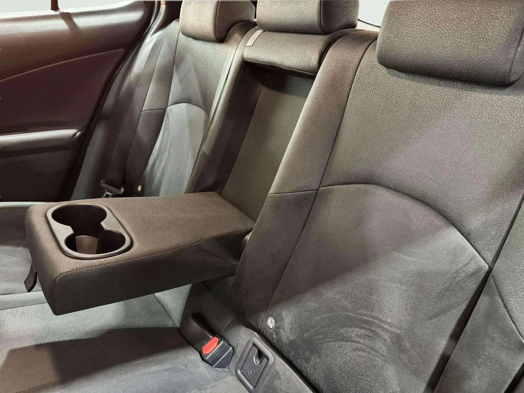 Lexus UX 2.0 250h Business - foto 16