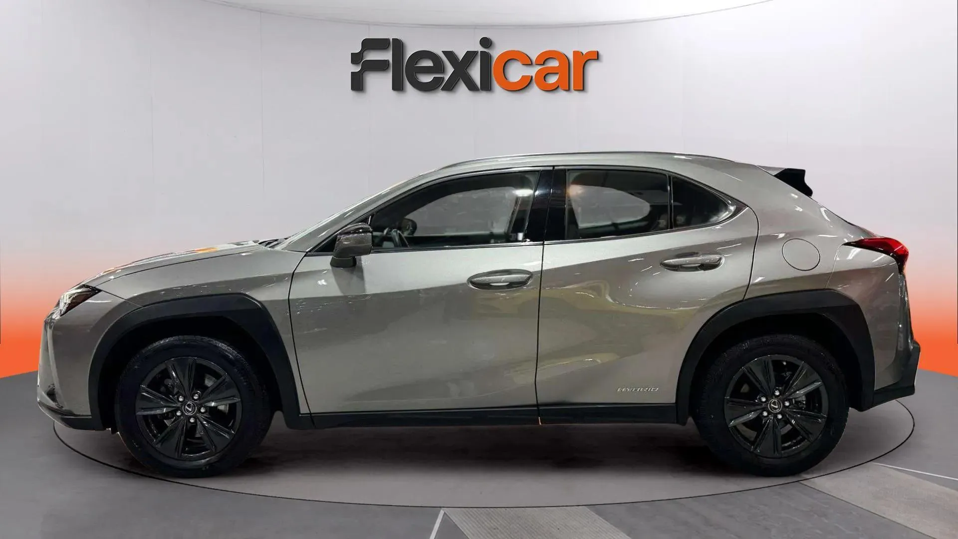 Lexus UX 2.0 250h Business - foto 5