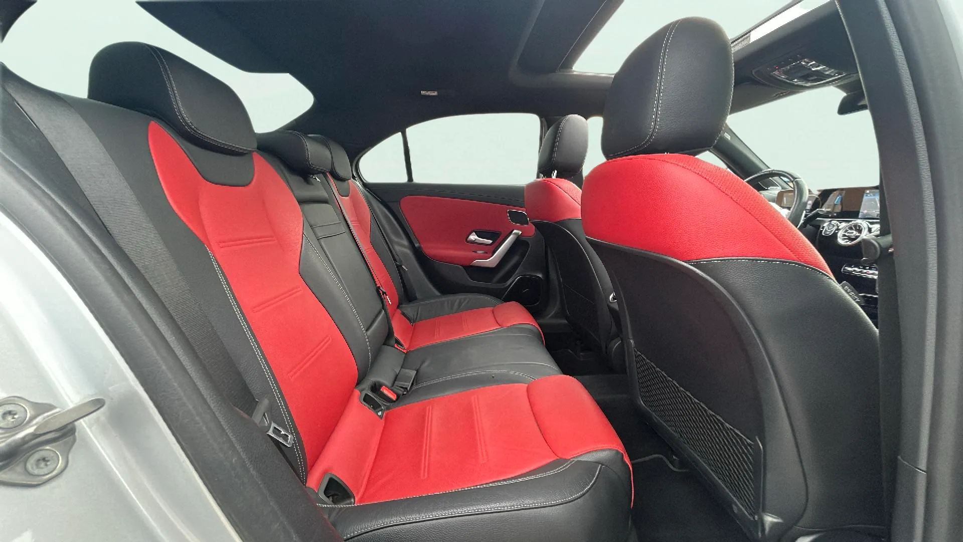 Mercedes-Benz Clase A Sedán Mercedes-AMG A 35 4MATIC+ - foto 11