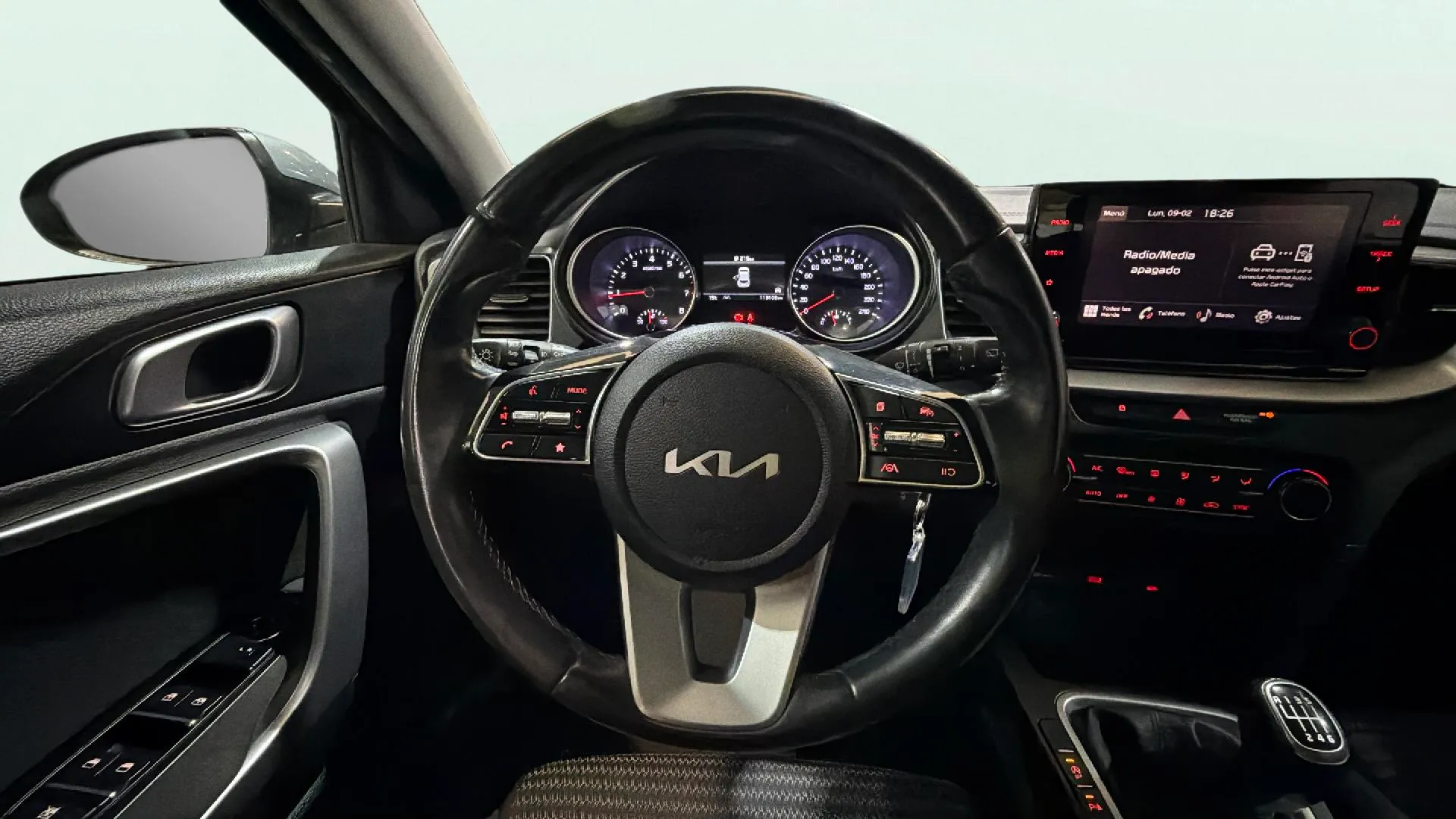 Kia XCeed 1.0 T-GDi Concept - foto 12