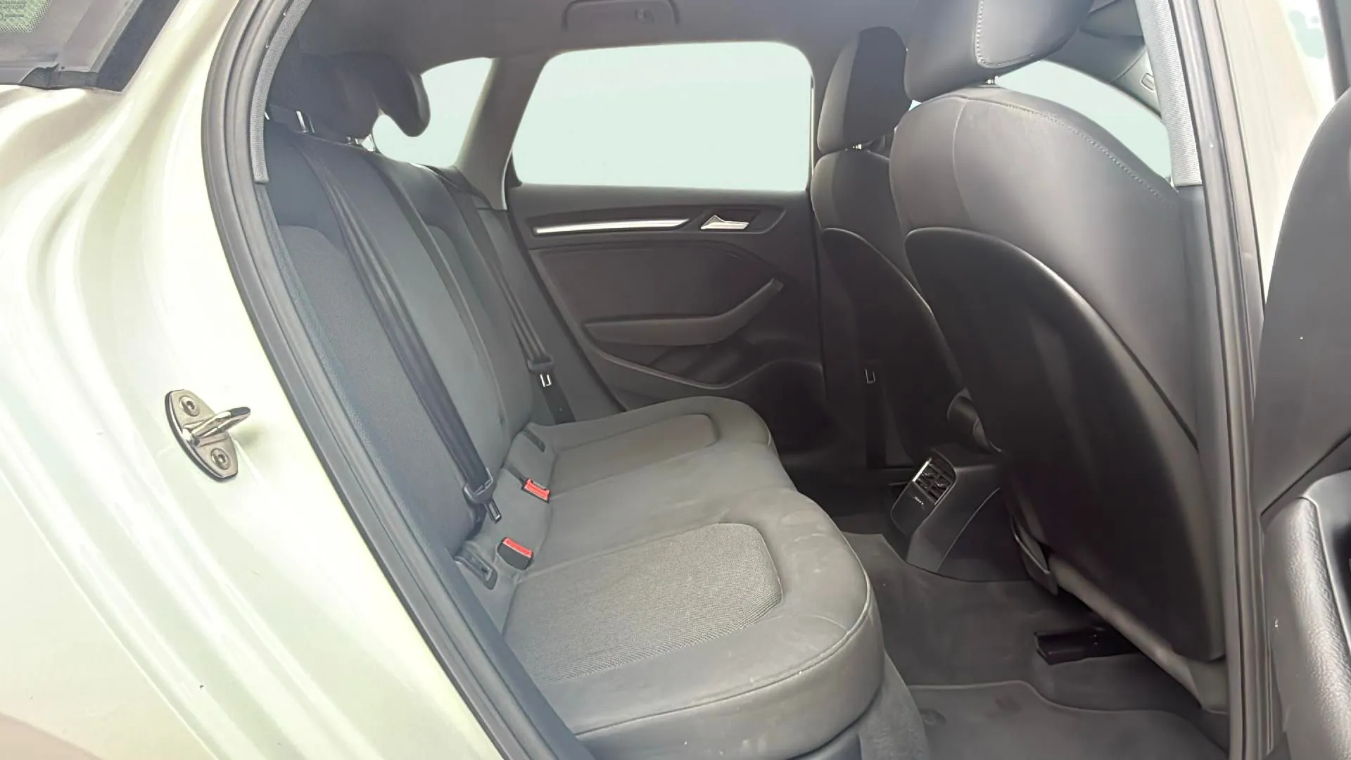 Audi A3 Sportback 40 e-tron S tronic - foto 12