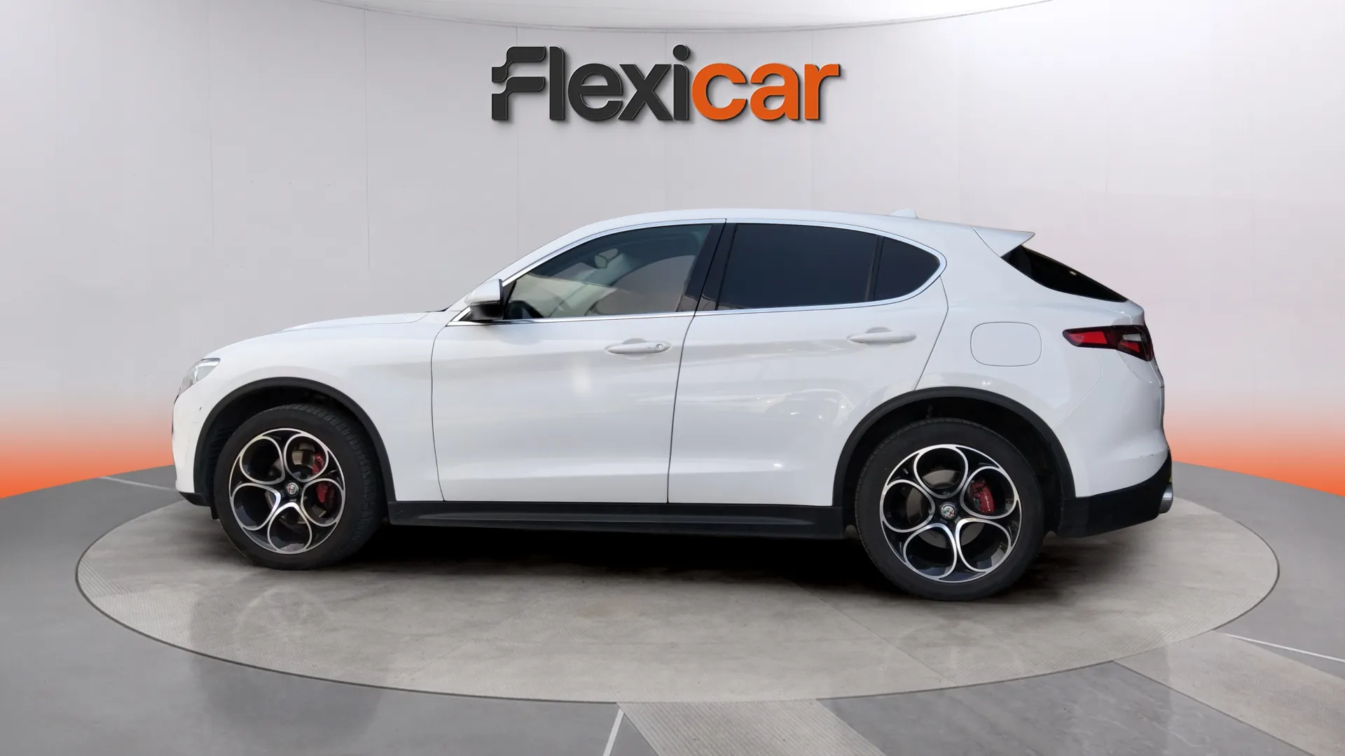 Alfa Romeo Stelvio 2.0 Gasolina Executive Q4 - foto 4