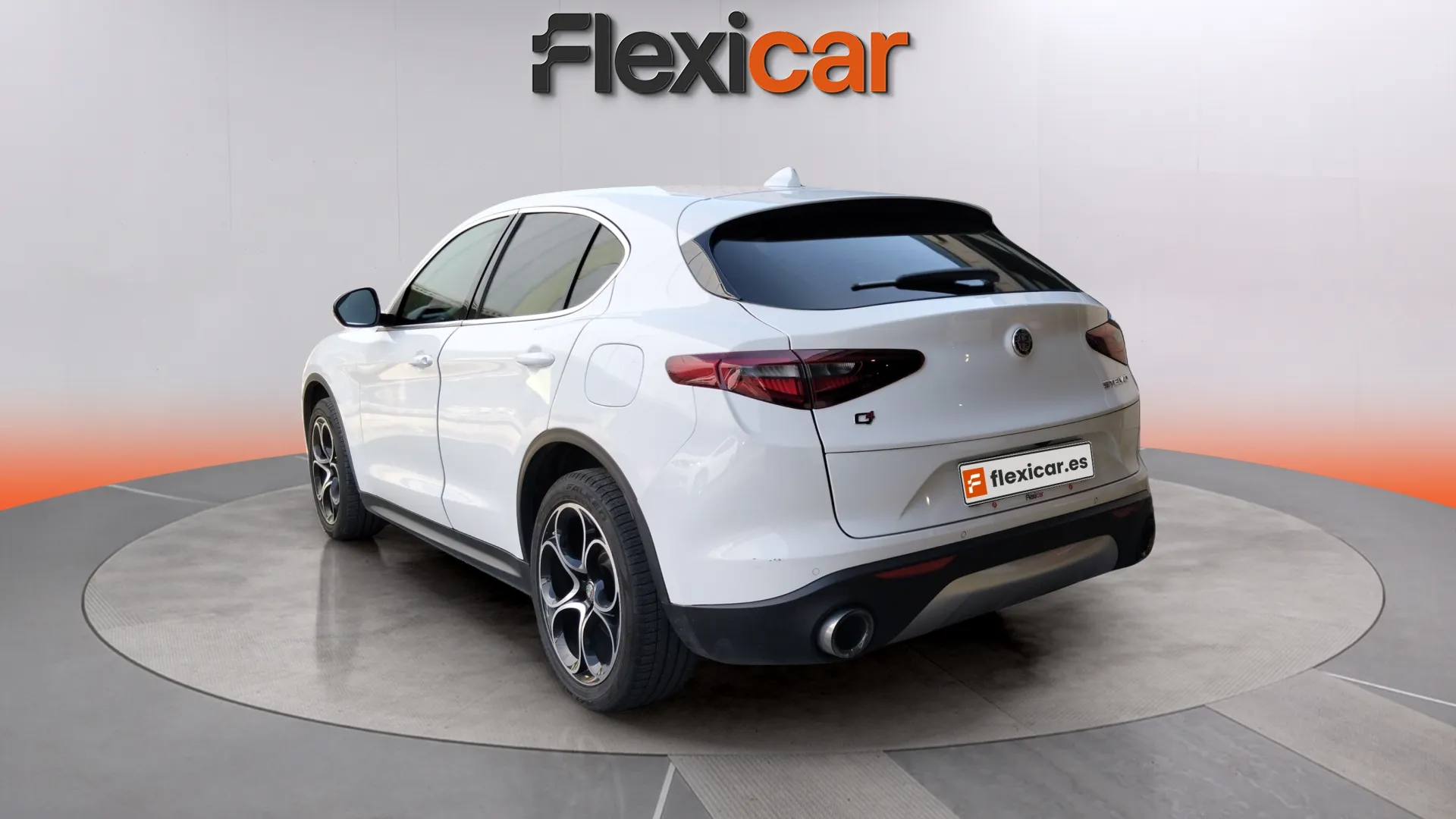 Alfa Romeo Stelvio 2.0 Gasolina Executive Q4 - foto 7