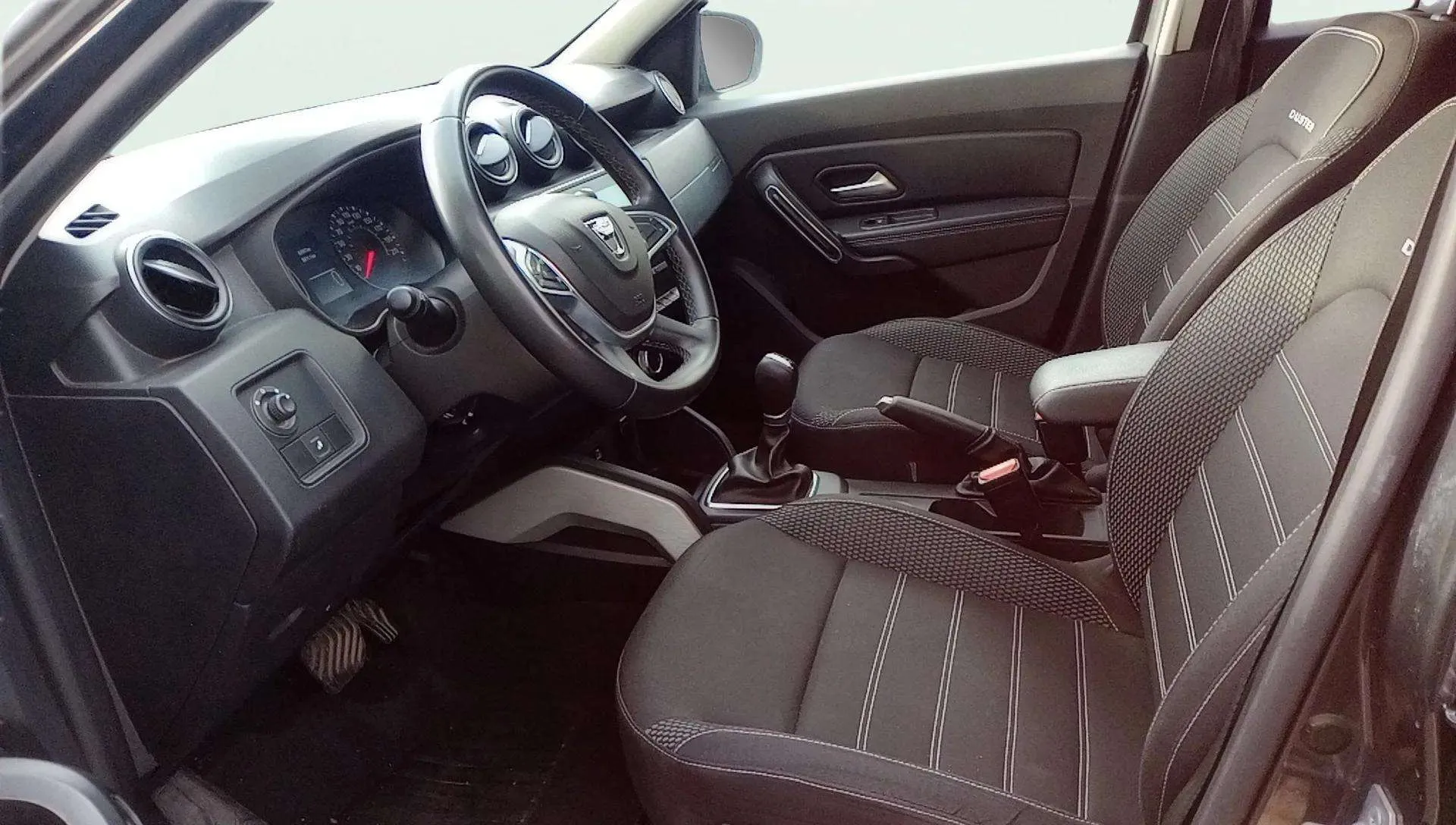 Dacia Duster Prestige TCe 4x2 - foto 10