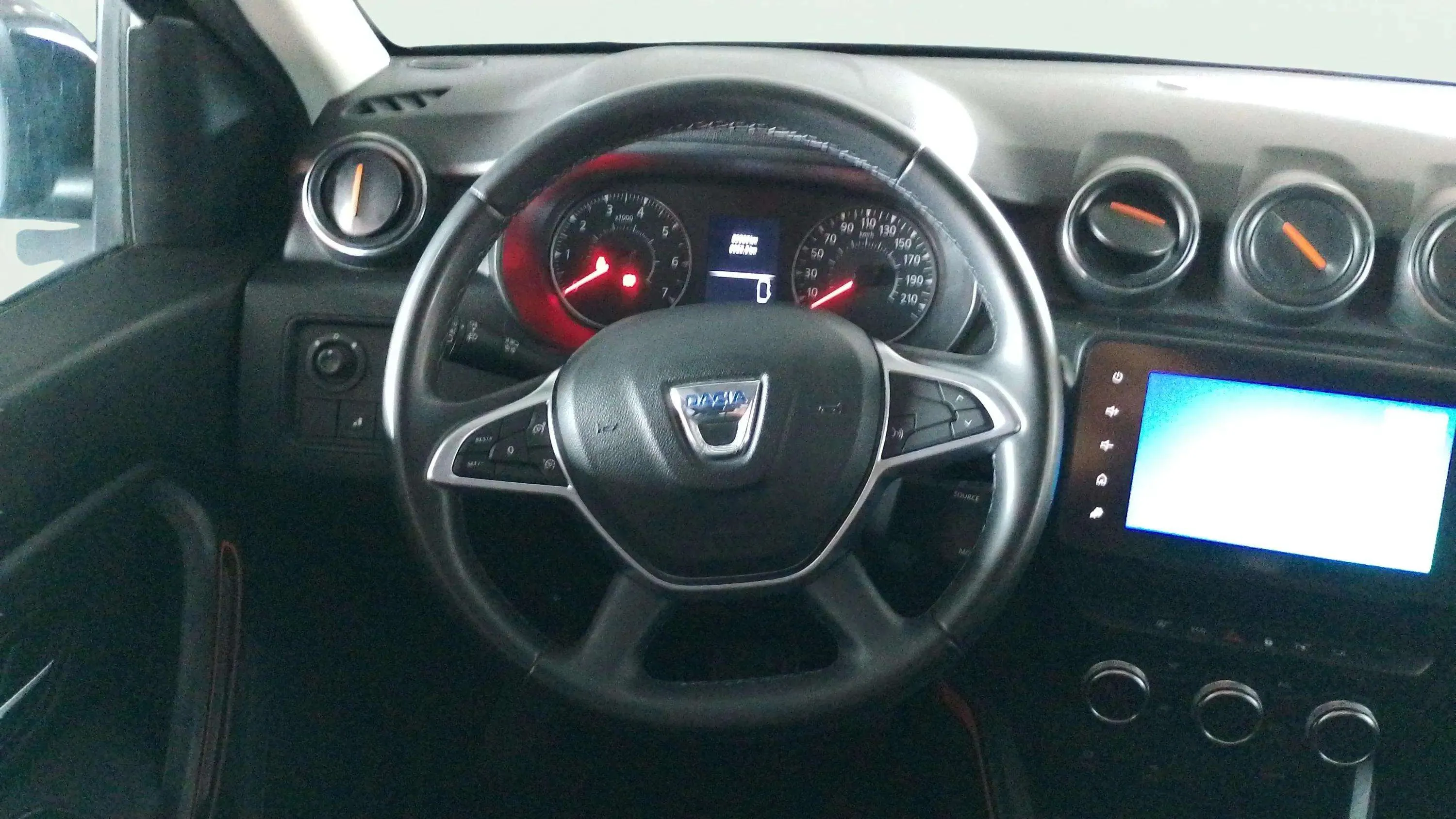 Dacia Duster Extreme TCe 4x2 EDC - foto 8