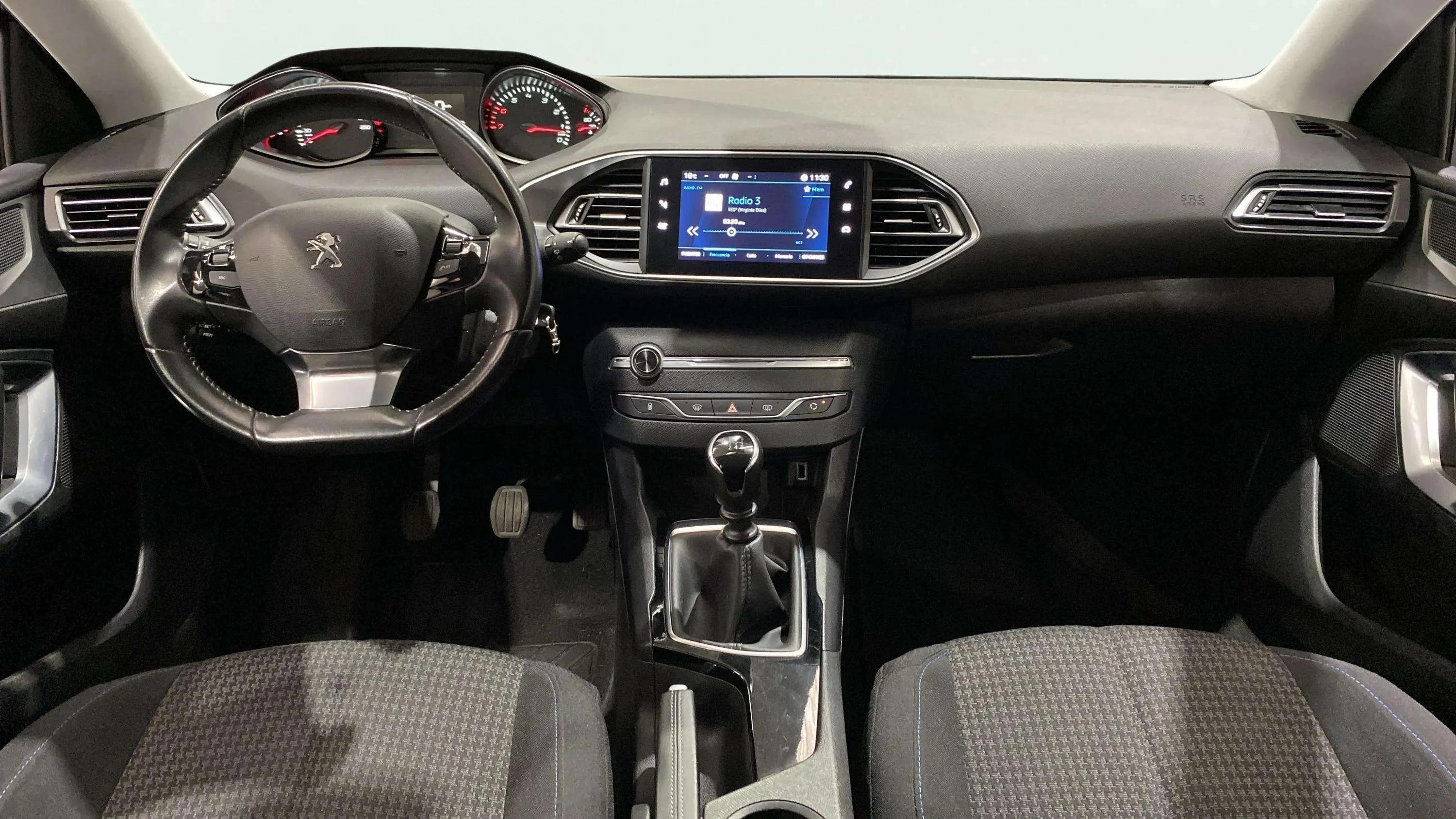 Peugeot 308 Active Pack PureTech 130 - foto 14