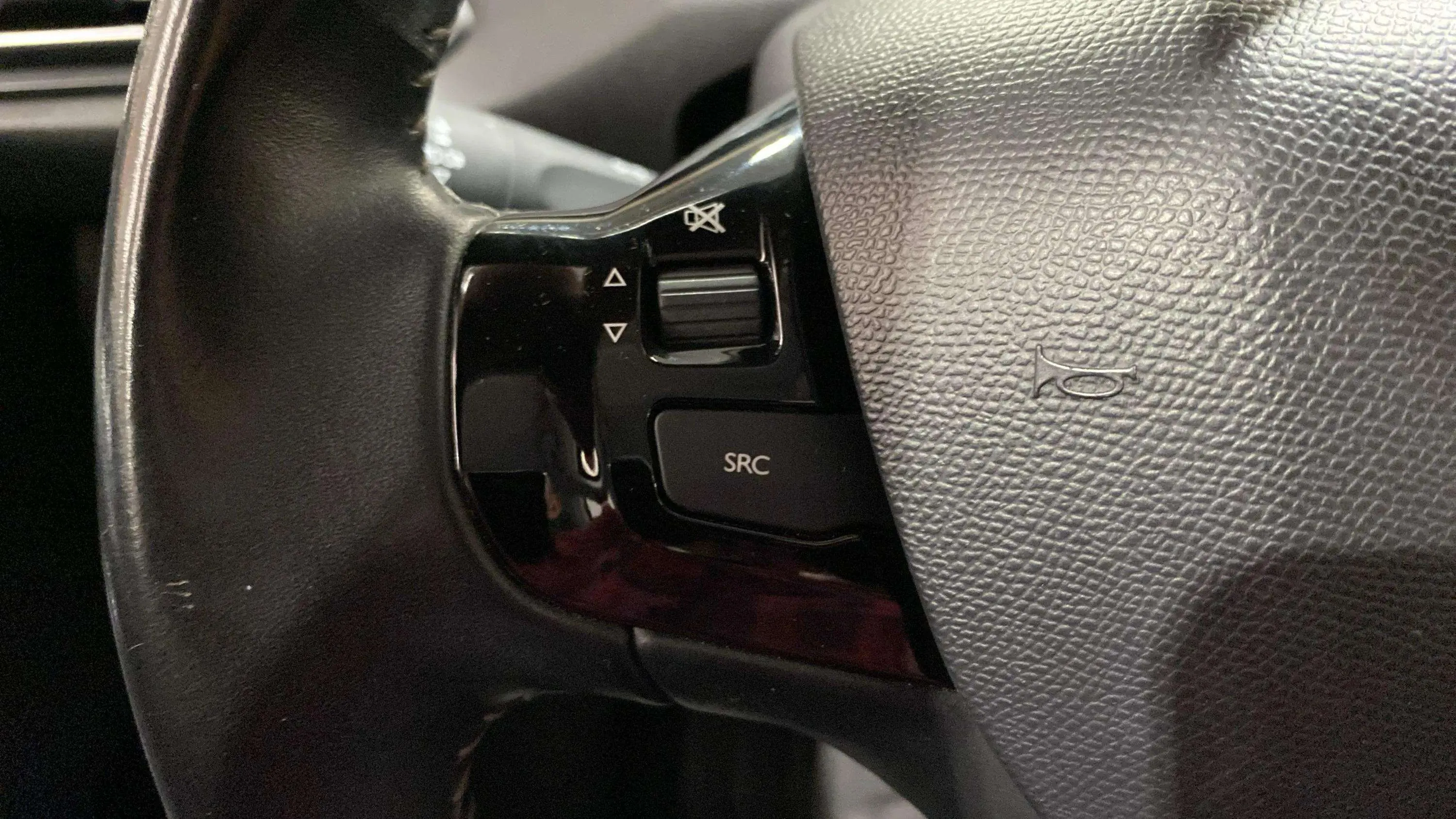Peugeot 308 Active Pack PureTech 130 - foto 18