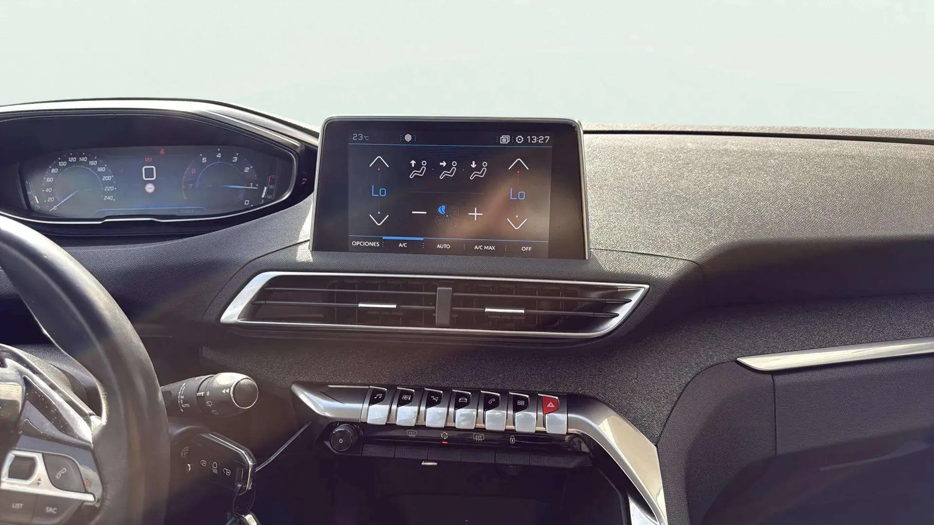 Peugeot 5008 Allure 1.2L PureTech - foto 7