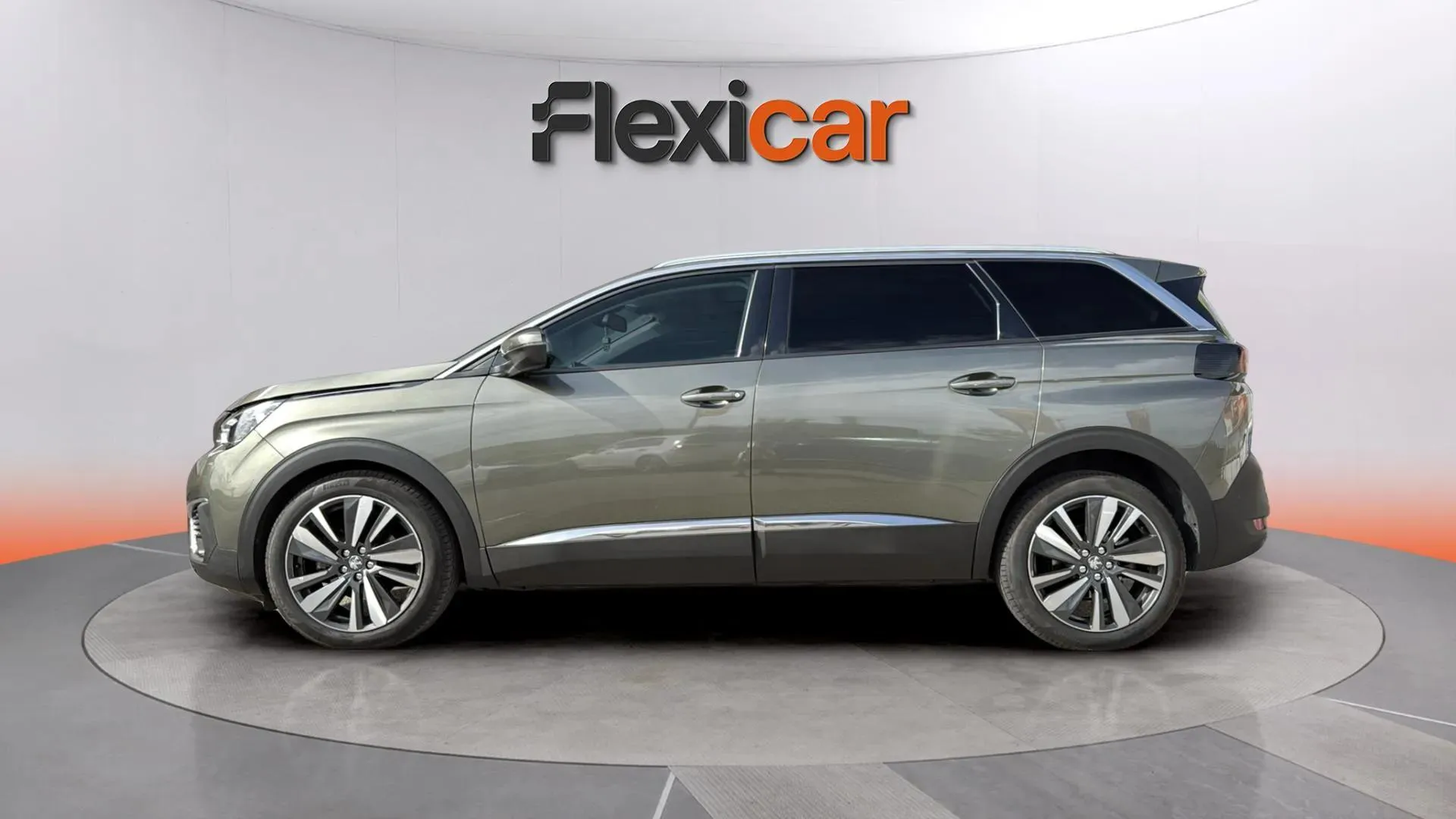 Peugeot 5008 Allure 1.2L PureTech - foto 5