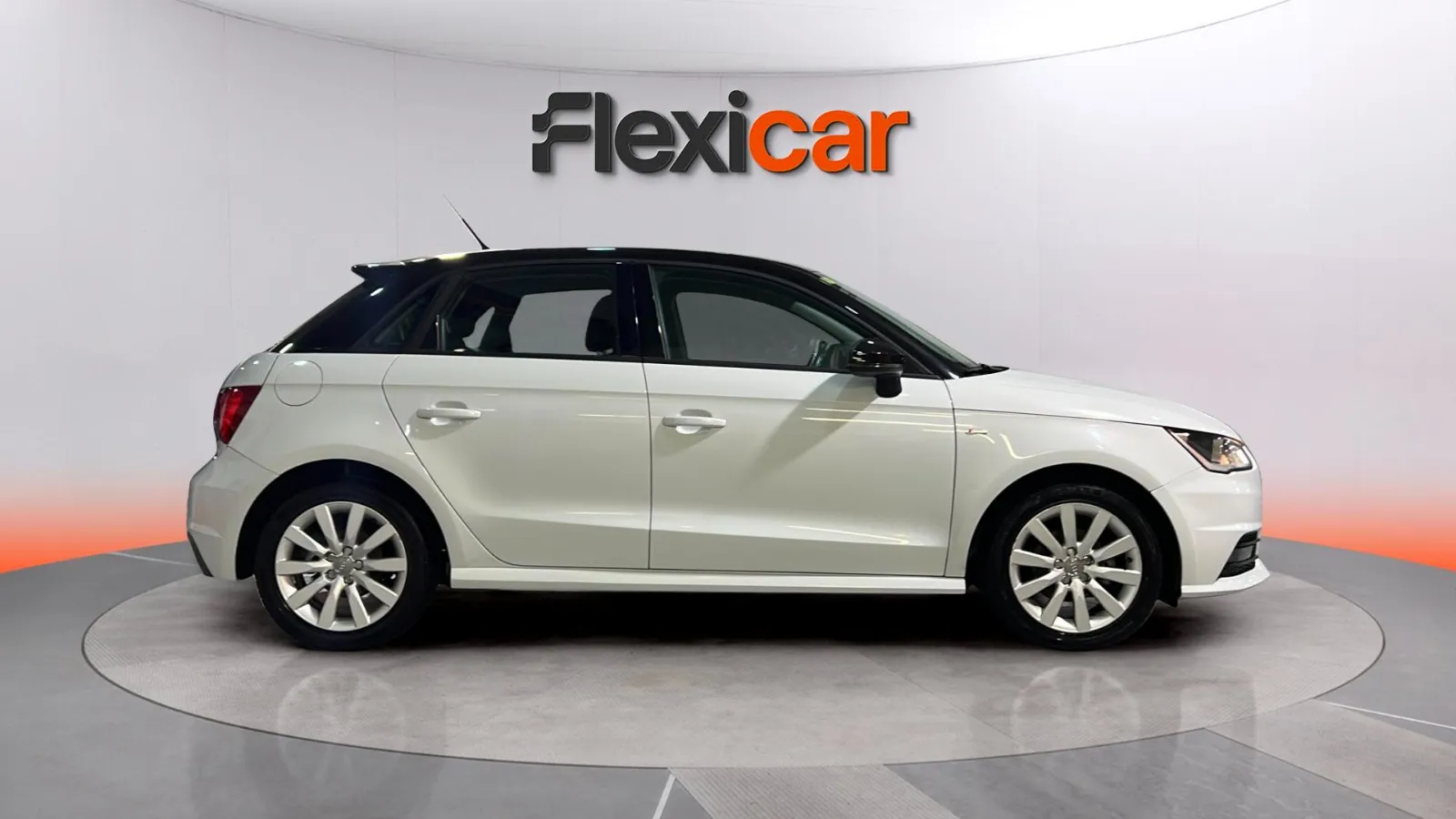 Audi A1 Adrenalin2 1.0 TFSI Sportback - foto 2