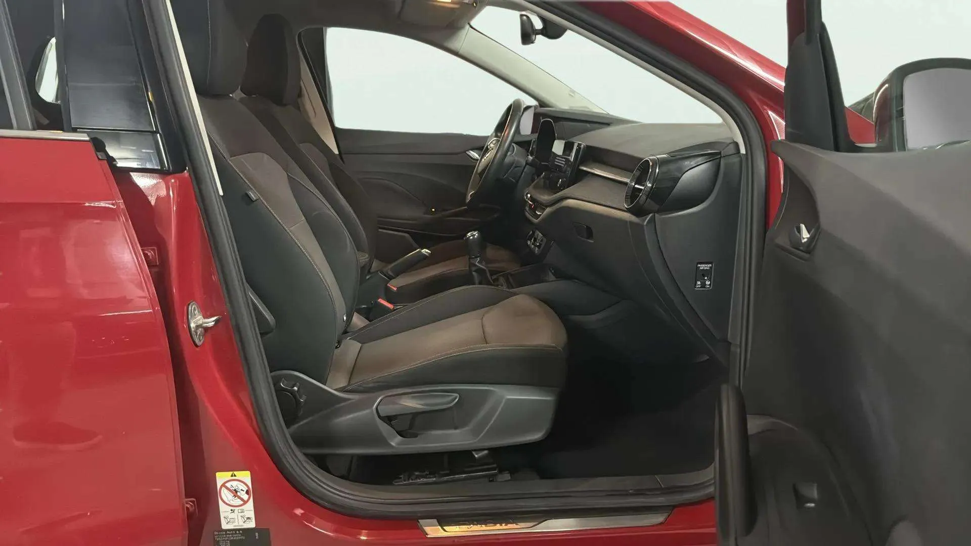 Škoda Fabia 1.0 TSI Selection - foto 10