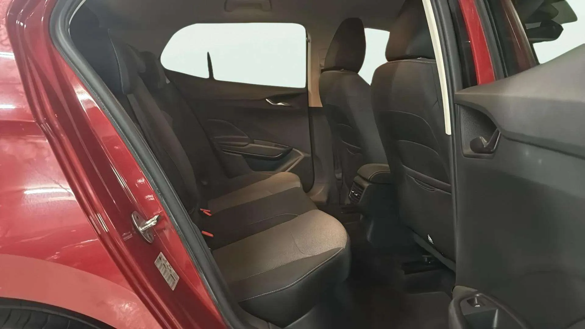Škoda Fabia 1.0 TSI Selection - foto 11
