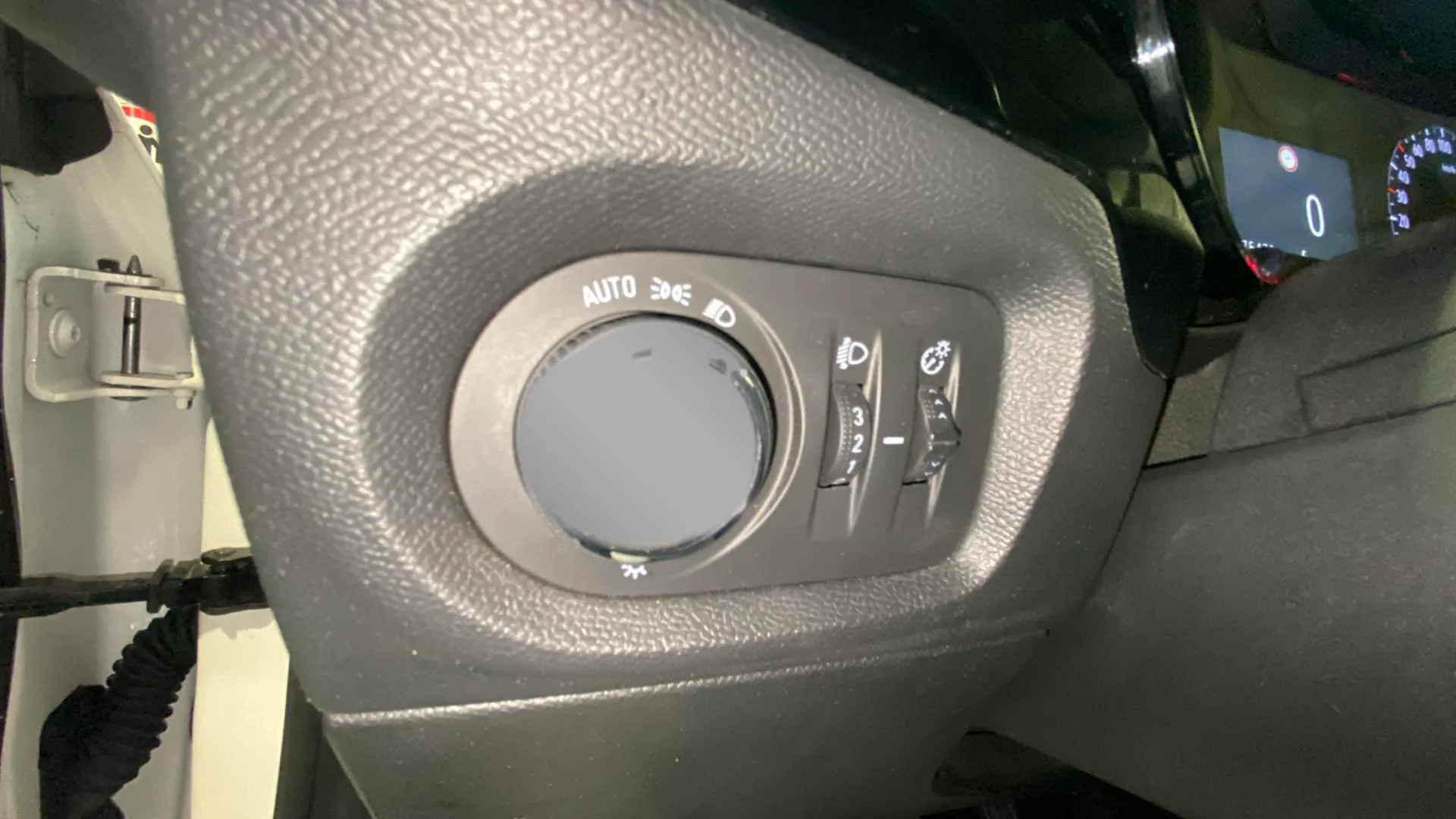 Opel Corsa 1.5D DT Edition - foto 24