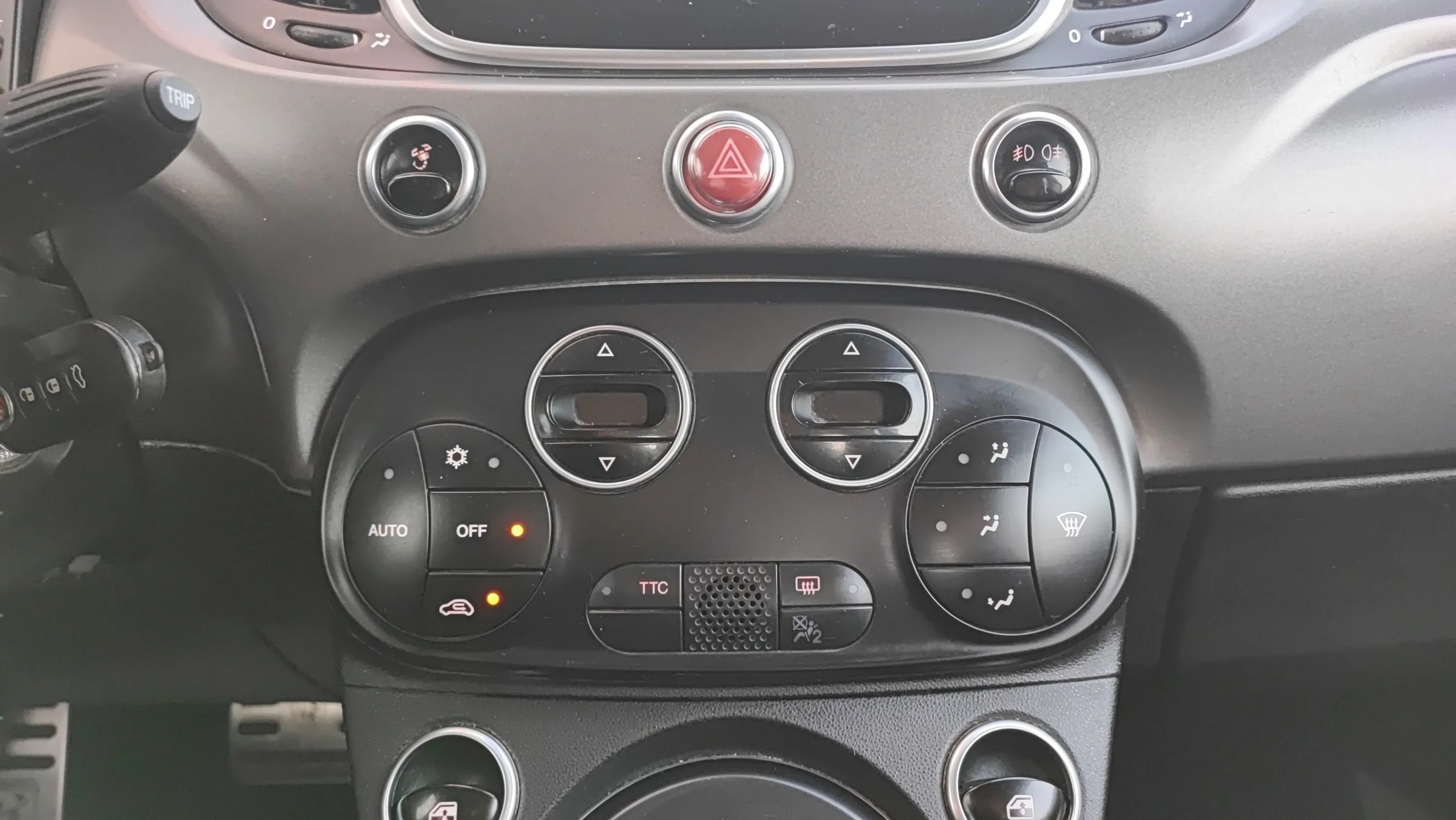 Abarth 500 595C Turismo 1.4 16v T-Jet E6D - foto 25