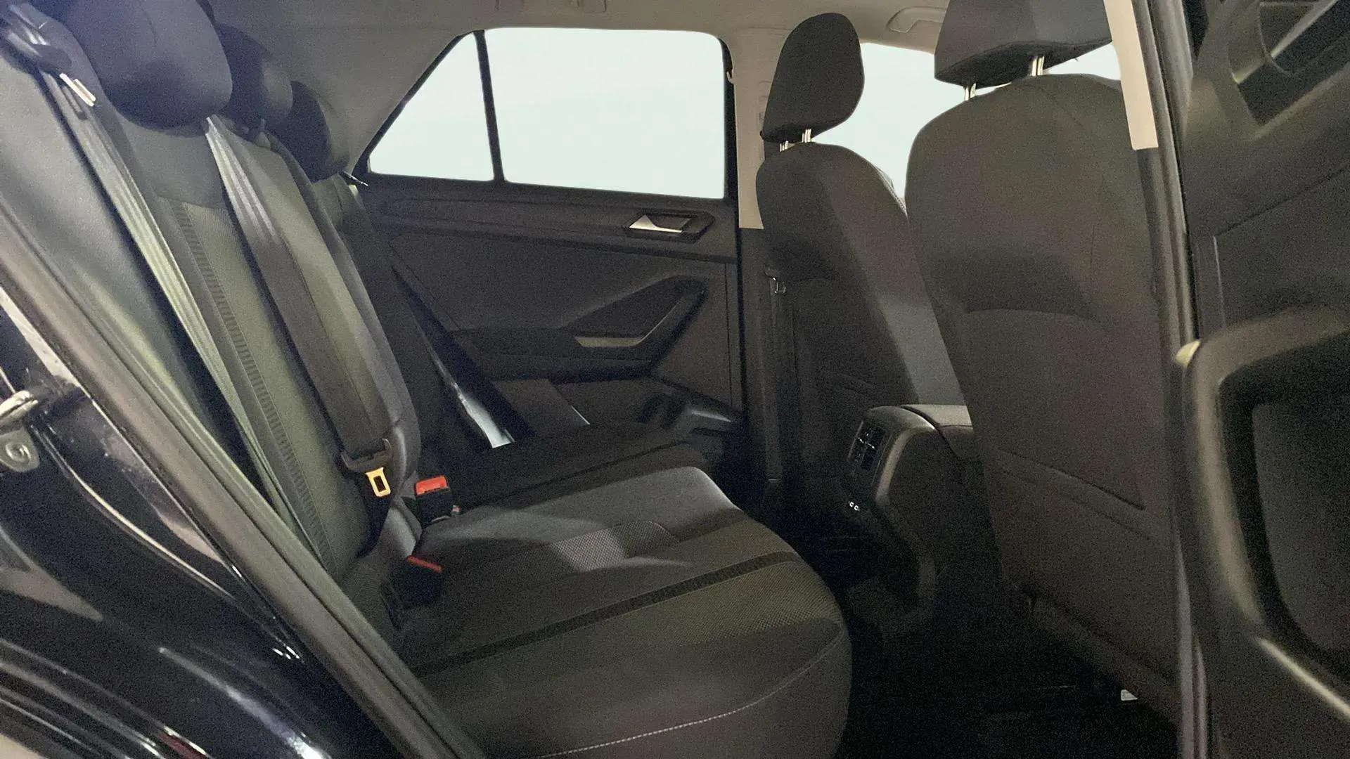 Volkswagen T-Roc Life 1.0 TSI - foto 13