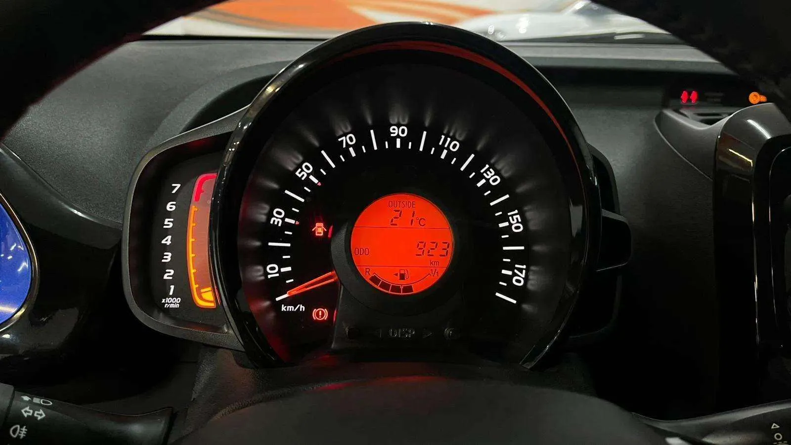 Peugeot 108 Allure VTi - foto 22