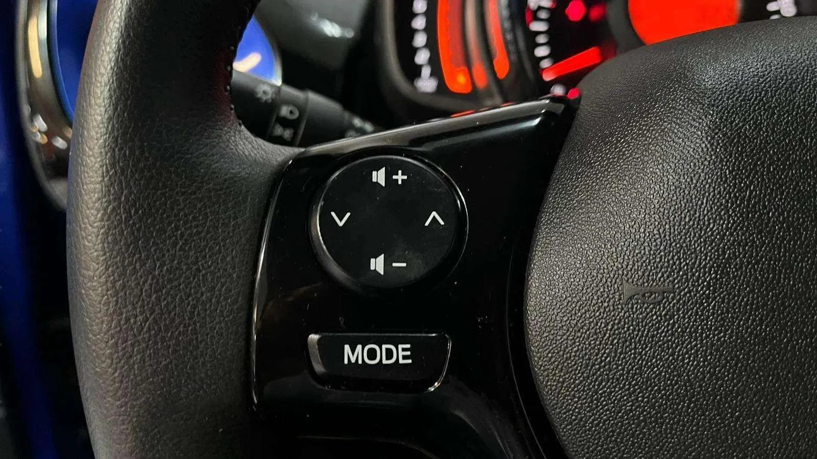 Peugeot 108 Allure VTi - foto 16
