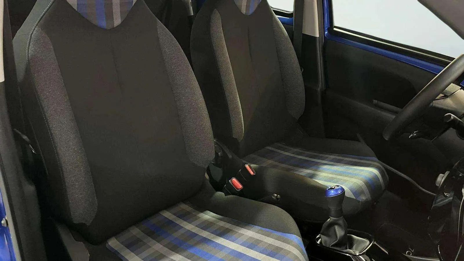 Peugeot 108 Allure VTi - foto 11