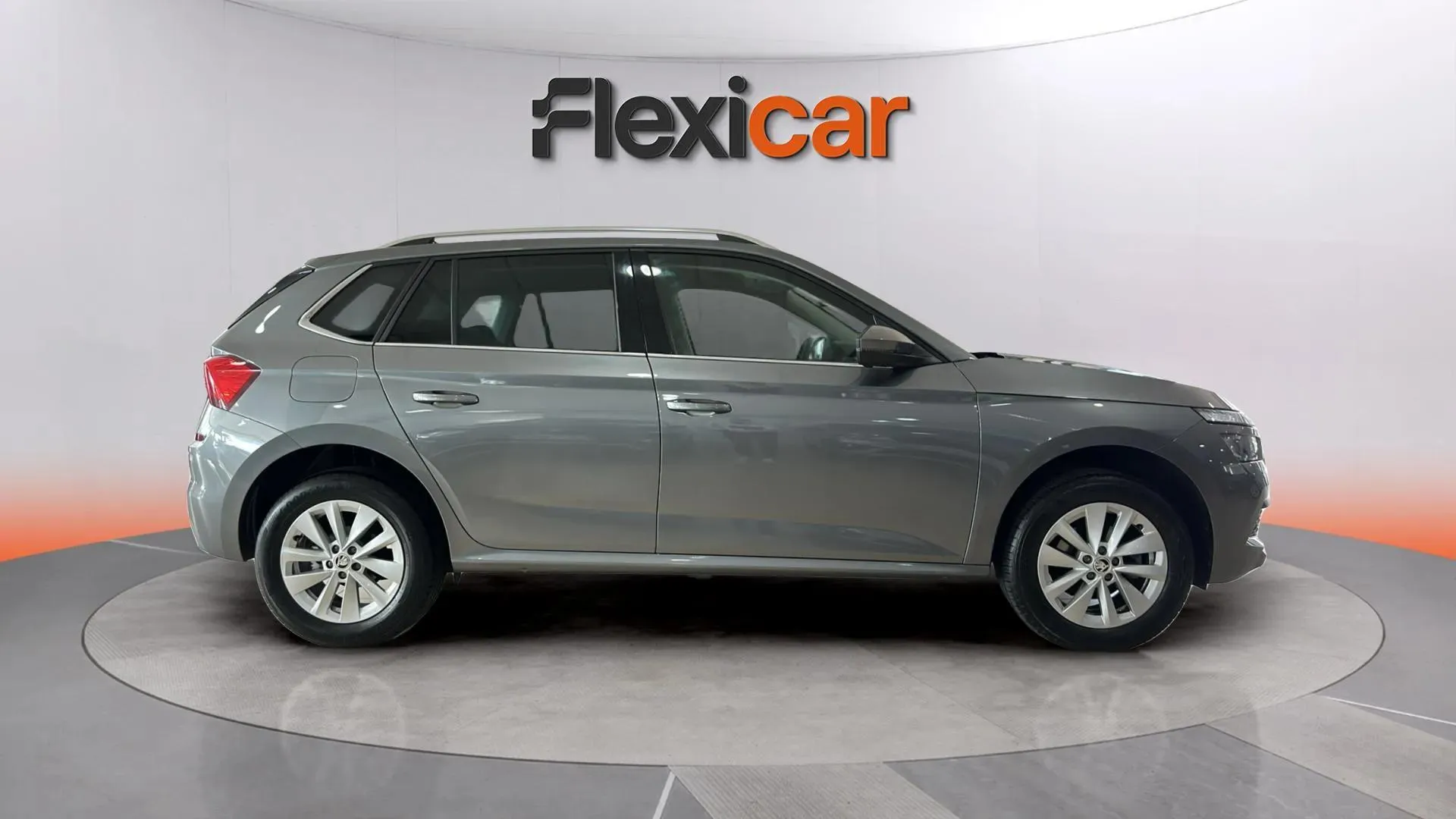 Škoda Kamiq 1.0 TSI Ambition - foto 2