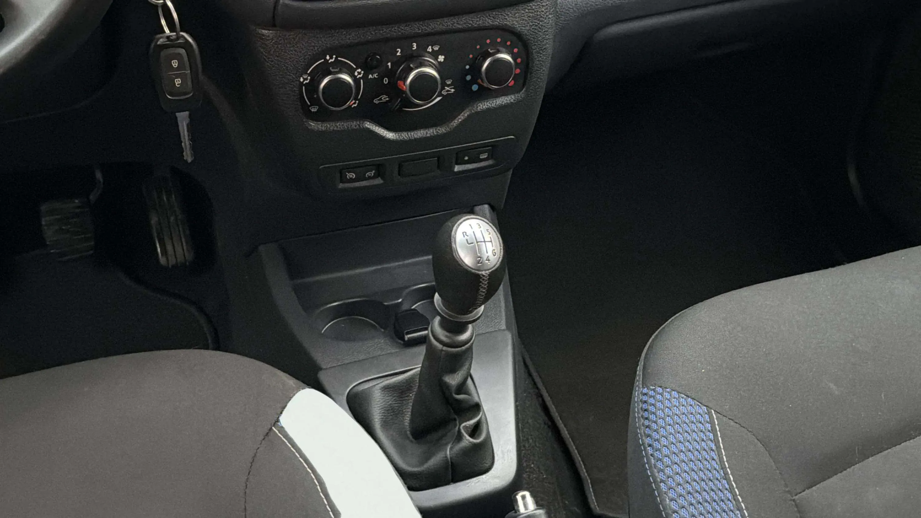 Dacia Lodgy SL Aniversario Blue dCi 7 plazas - foto 11