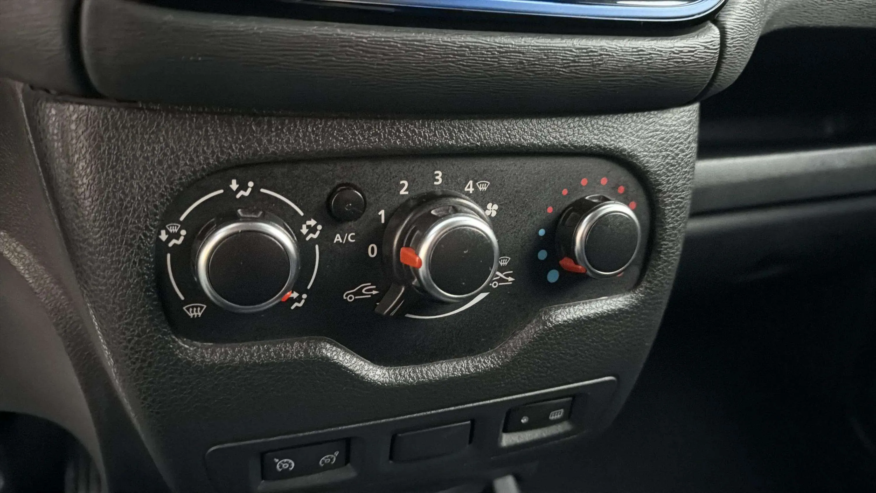 Dacia Lodgy SL Aniversario Blue dCi 7 plazas - foto 19