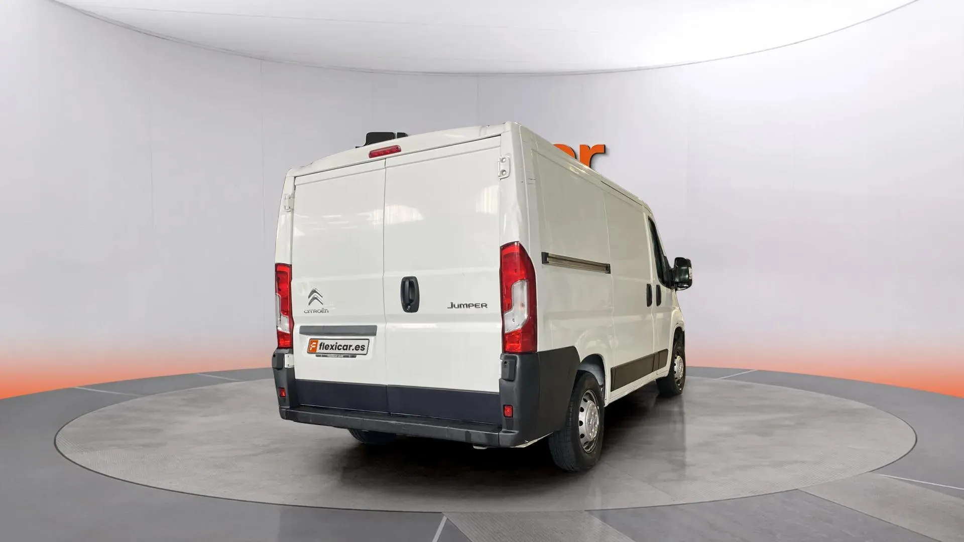 Citroën Jumper BlueHDi Furgón 30L1H1 - foto 5