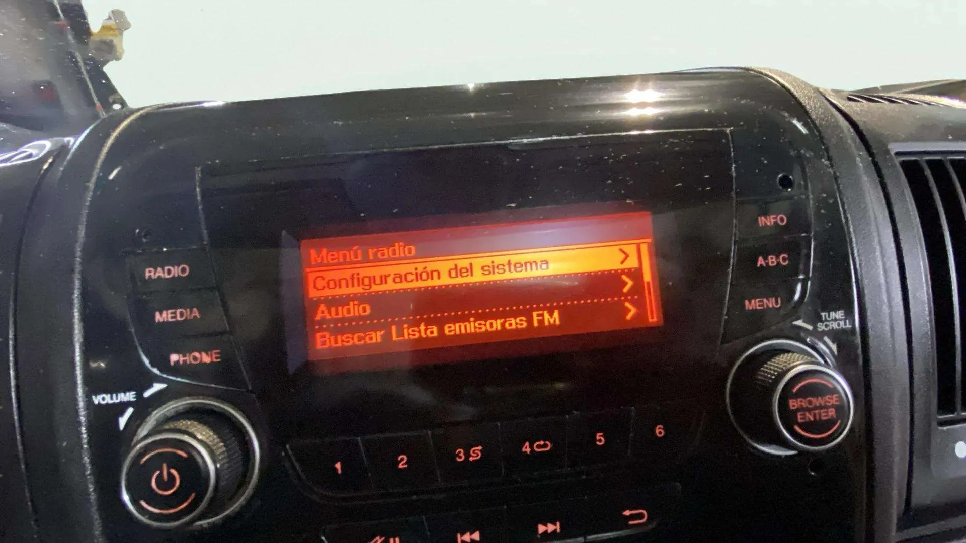 Citroën Jumper BlueHDi Furgón 30L1H1 - foto 17