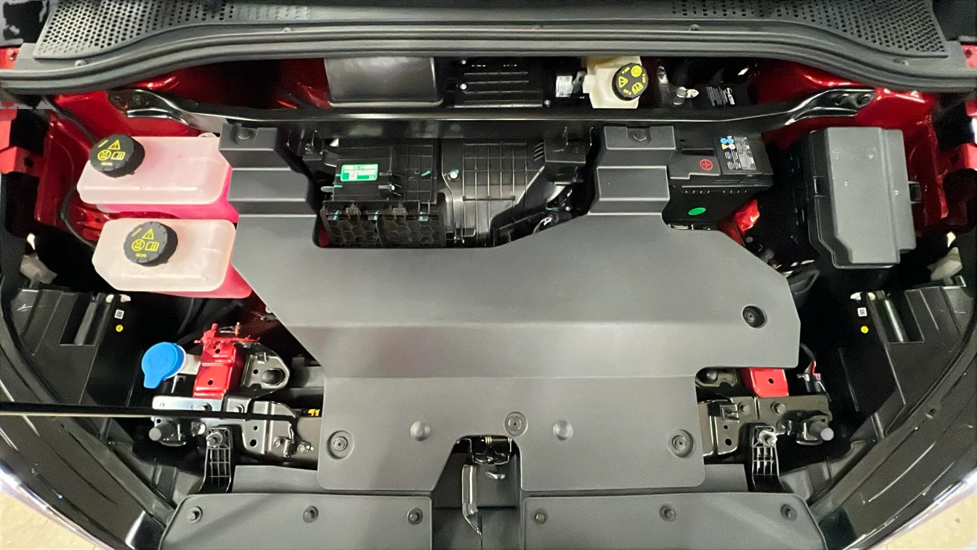 MG MG4 49kWh Standard - foto 19