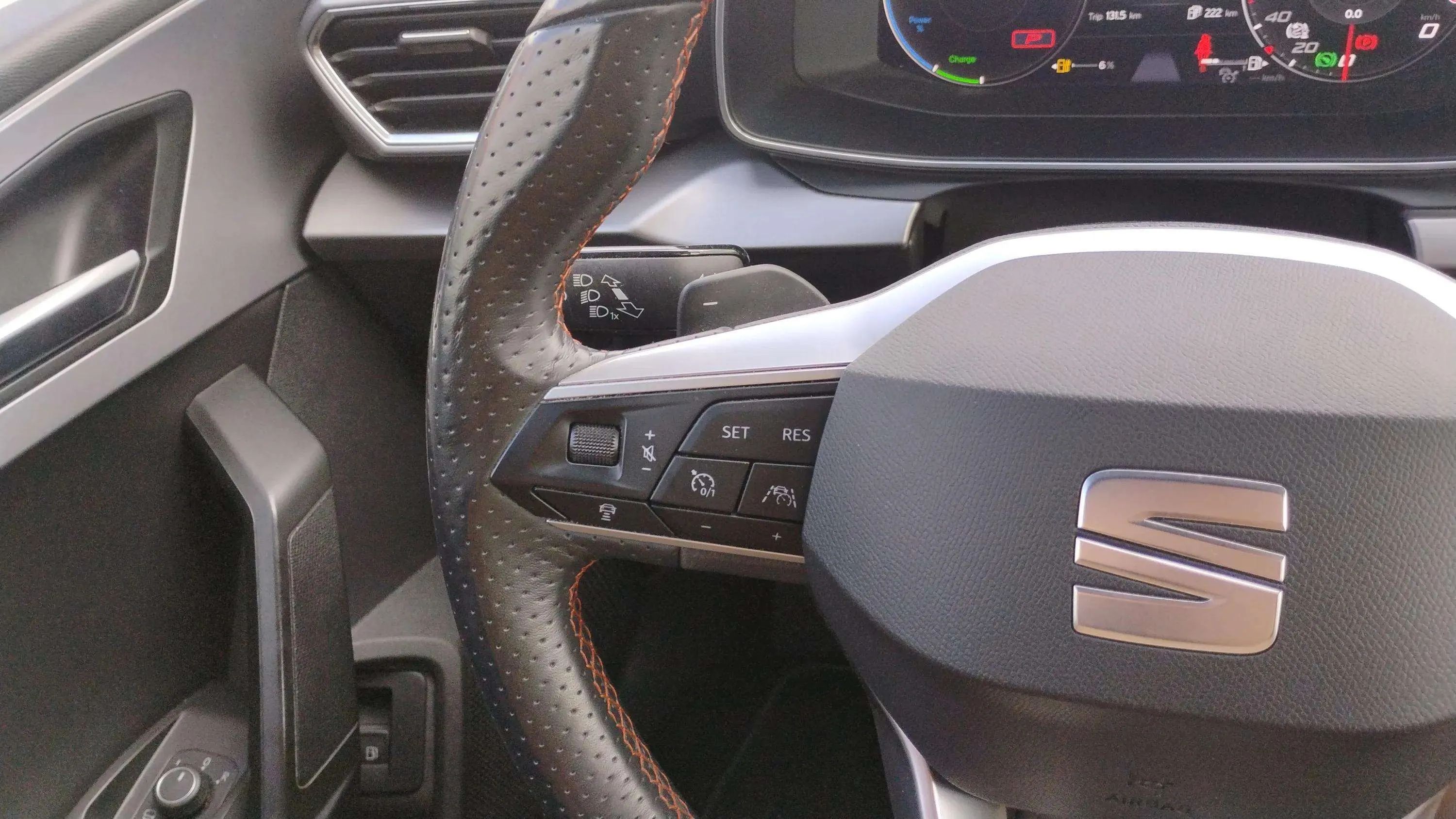 SEAT León 1.4 e-Hybrid DSG-6 FR - foto 15