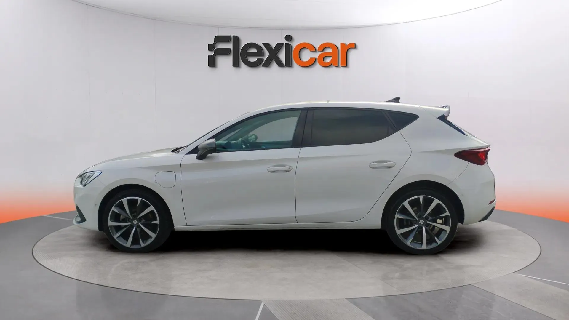 SEAT León 1.4 e-Hybrid DSG-6 FR - foto 5
