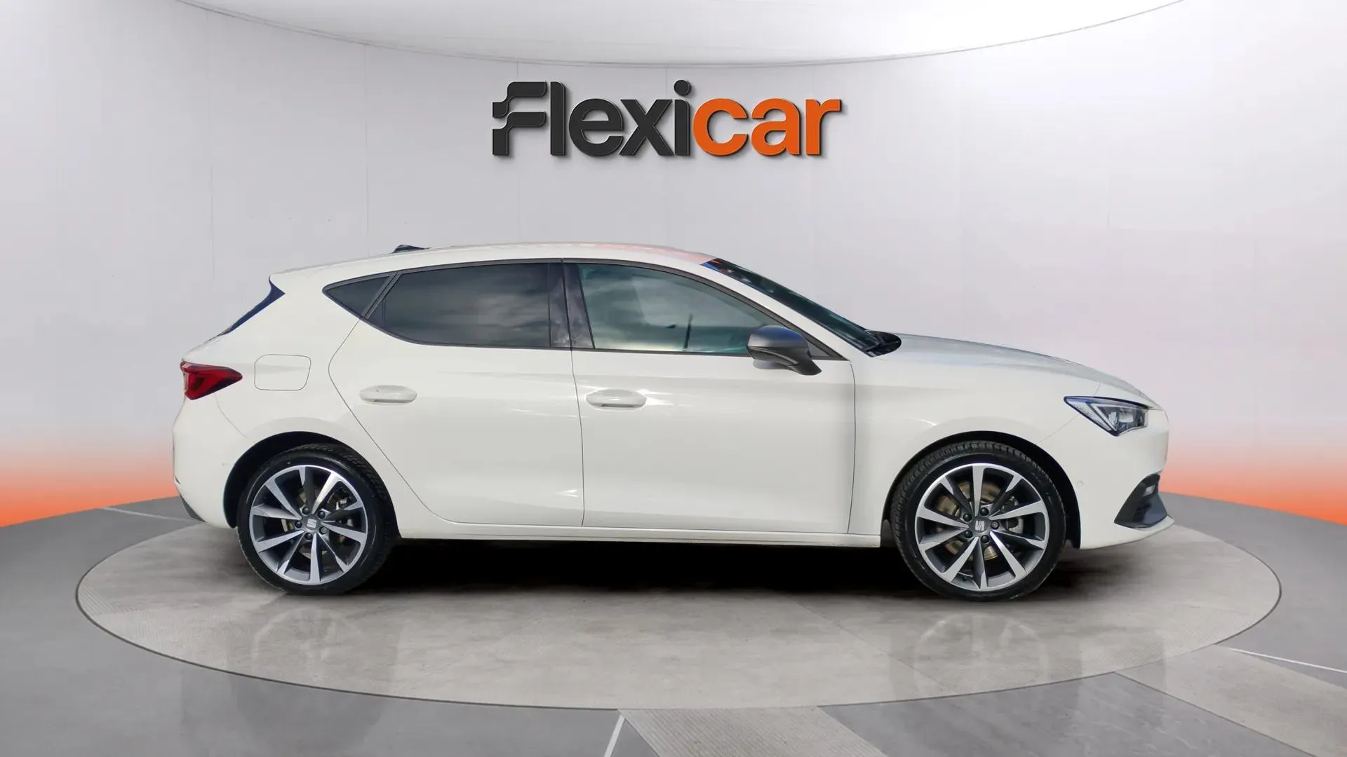 SEAT León 1.4 e-Hybrid DSG-6 FR - foto 3