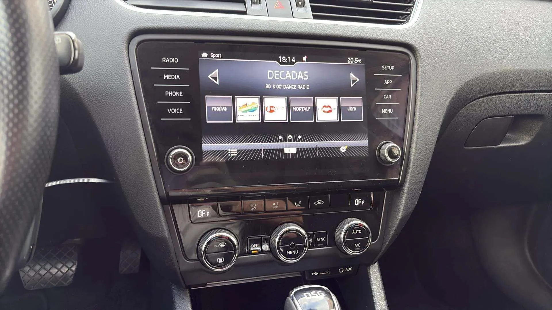 Škoda Octavia 1.6 TDI CR DSG CR Ambition - foto 13