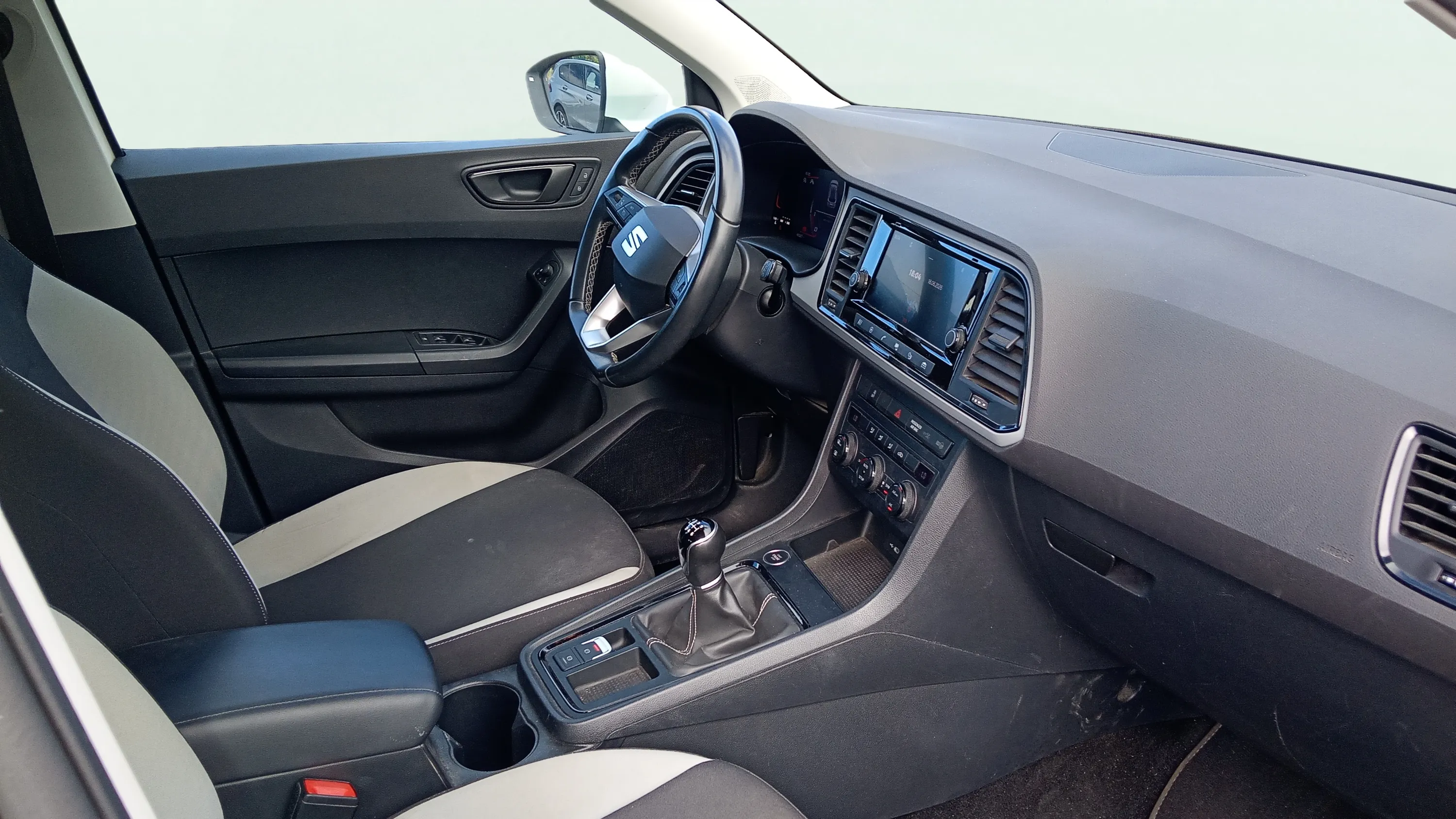 SEAT Ateca 1.0 TSI Reference - foto 22