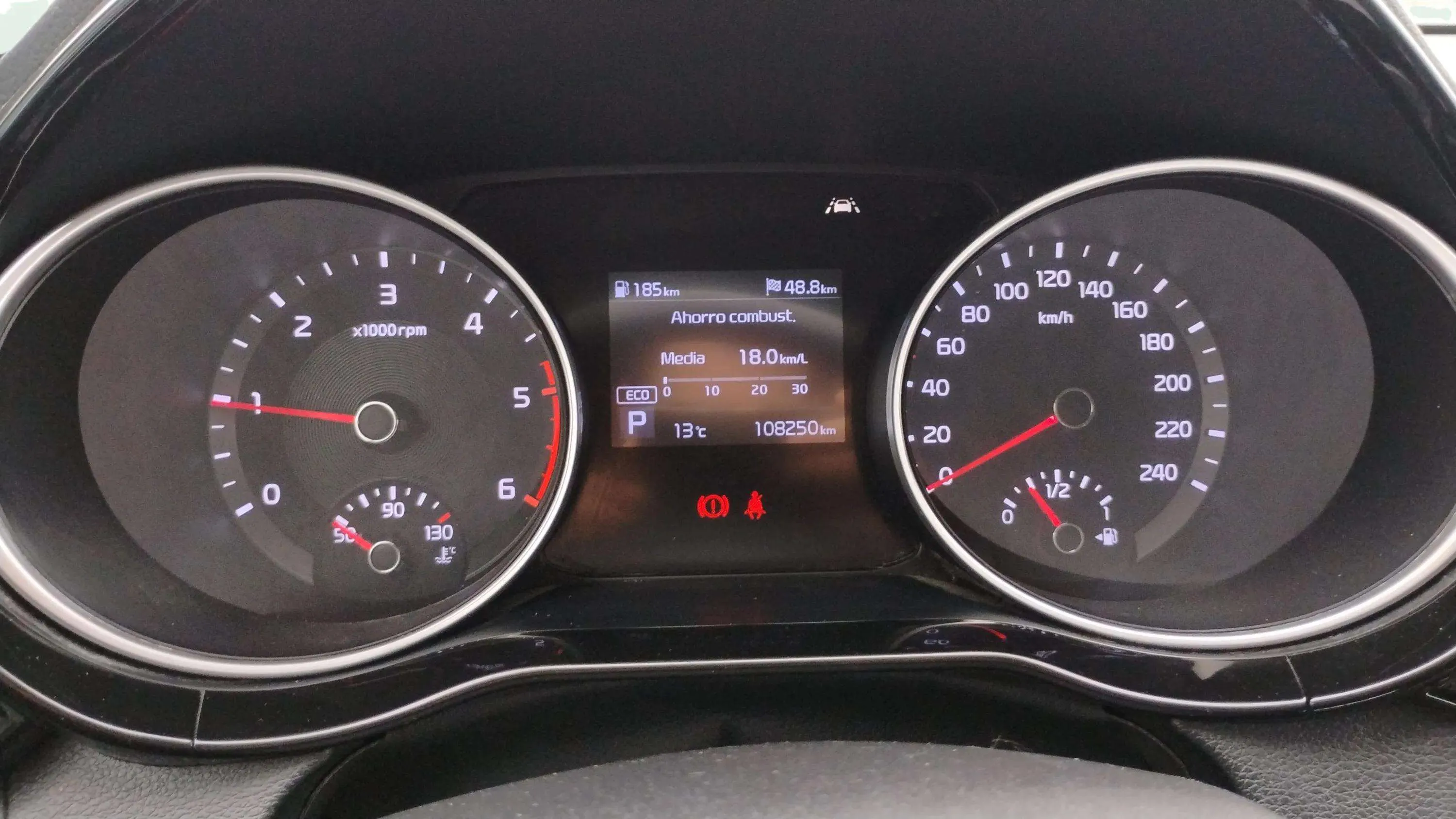 Kia Ceed Tourer 1.6 MHEV Tech DCT - foto 9