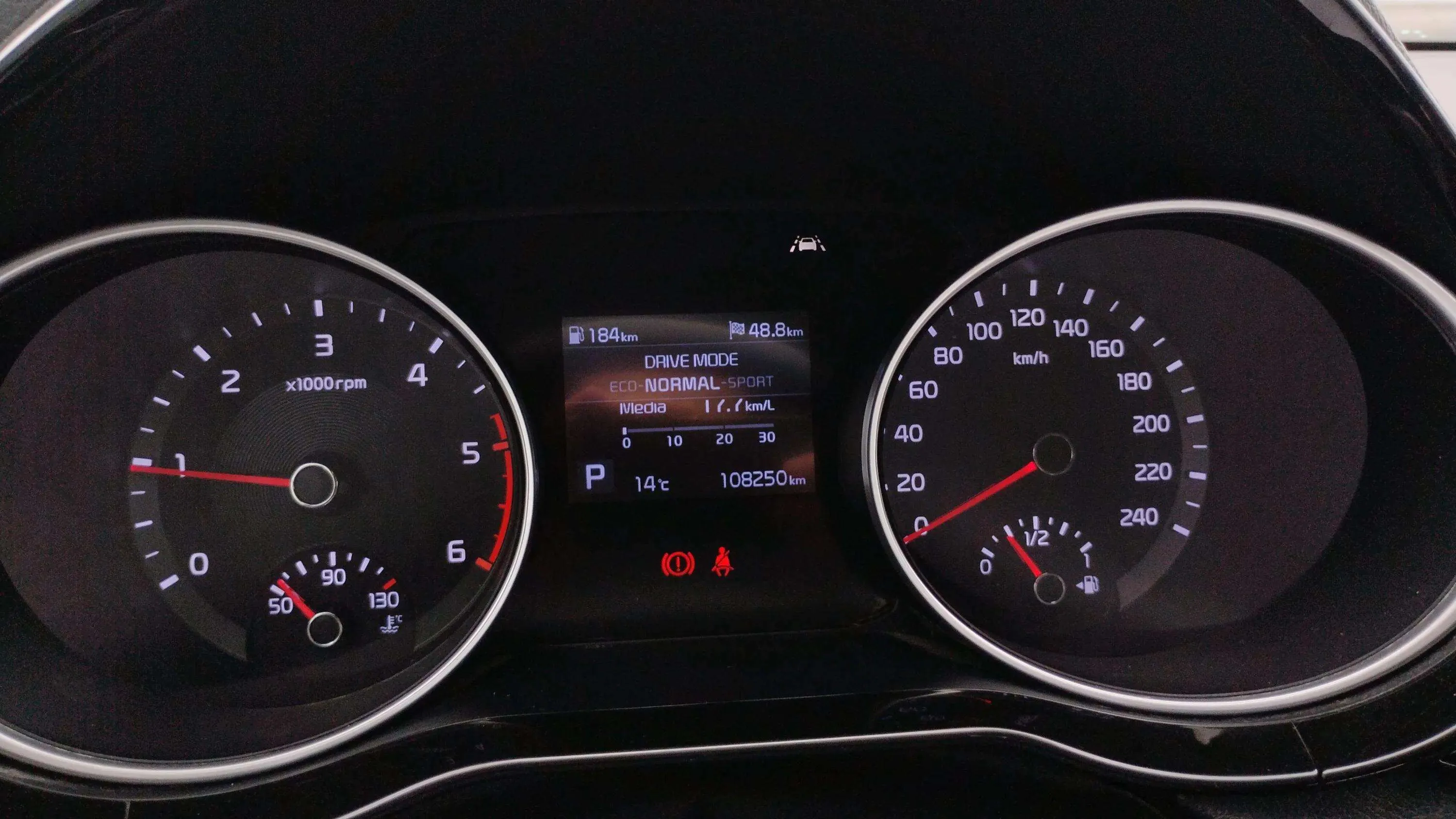 Kia Ceed Tourer 1.6 MHEV Tech DCT - foto 26