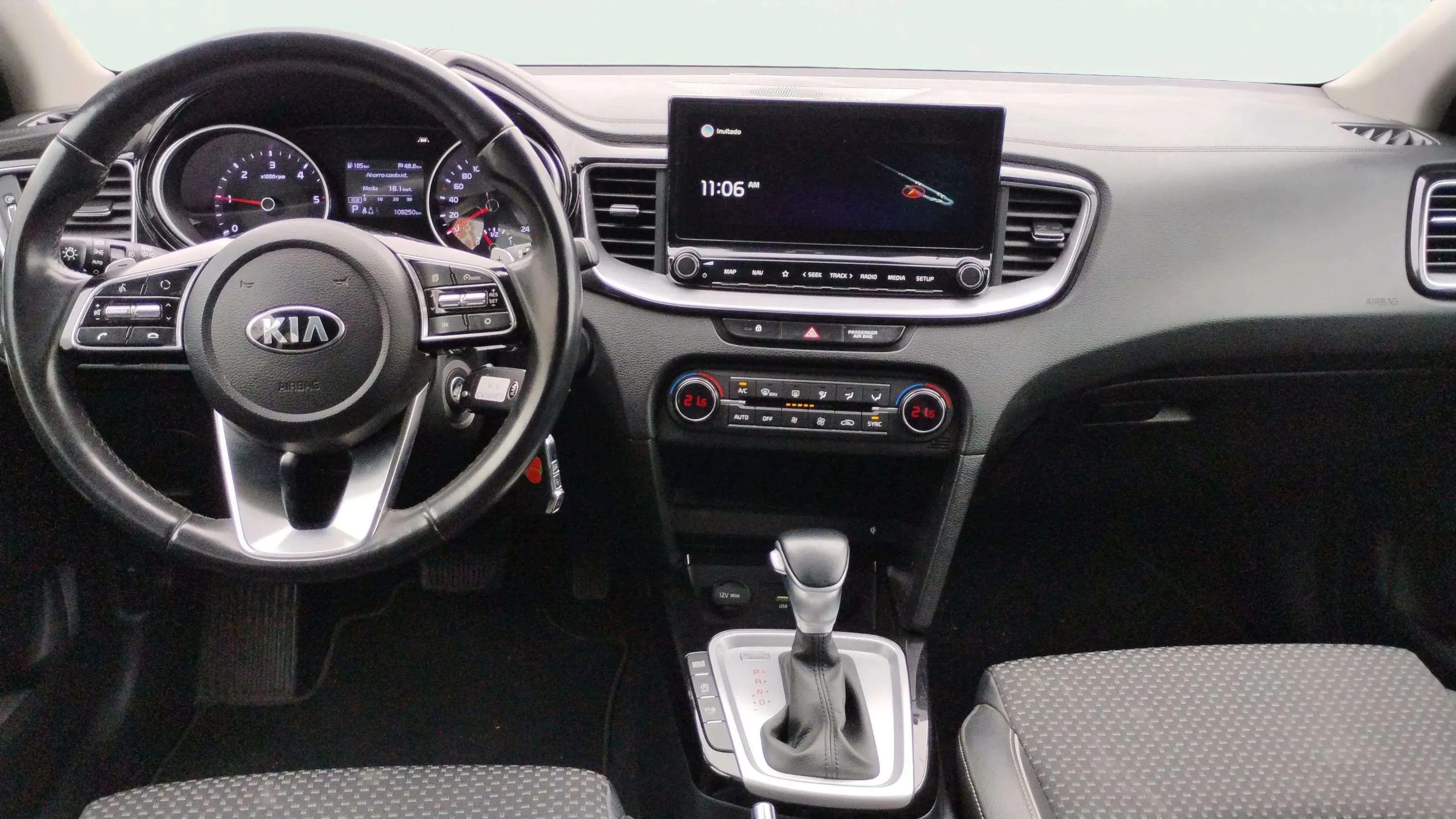Kia Ceed Tourer 1.6 MHEV Tech DCT - foto 6