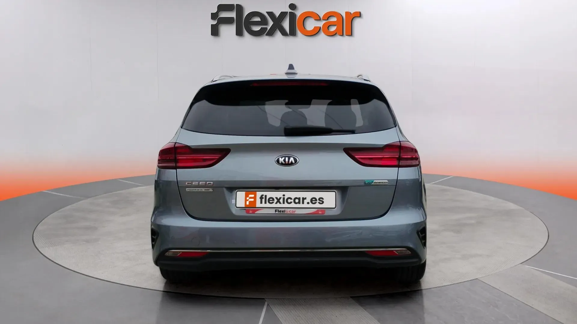 Kia Ceed Tourer 1.6 MHEV Tech DCT - foto 4