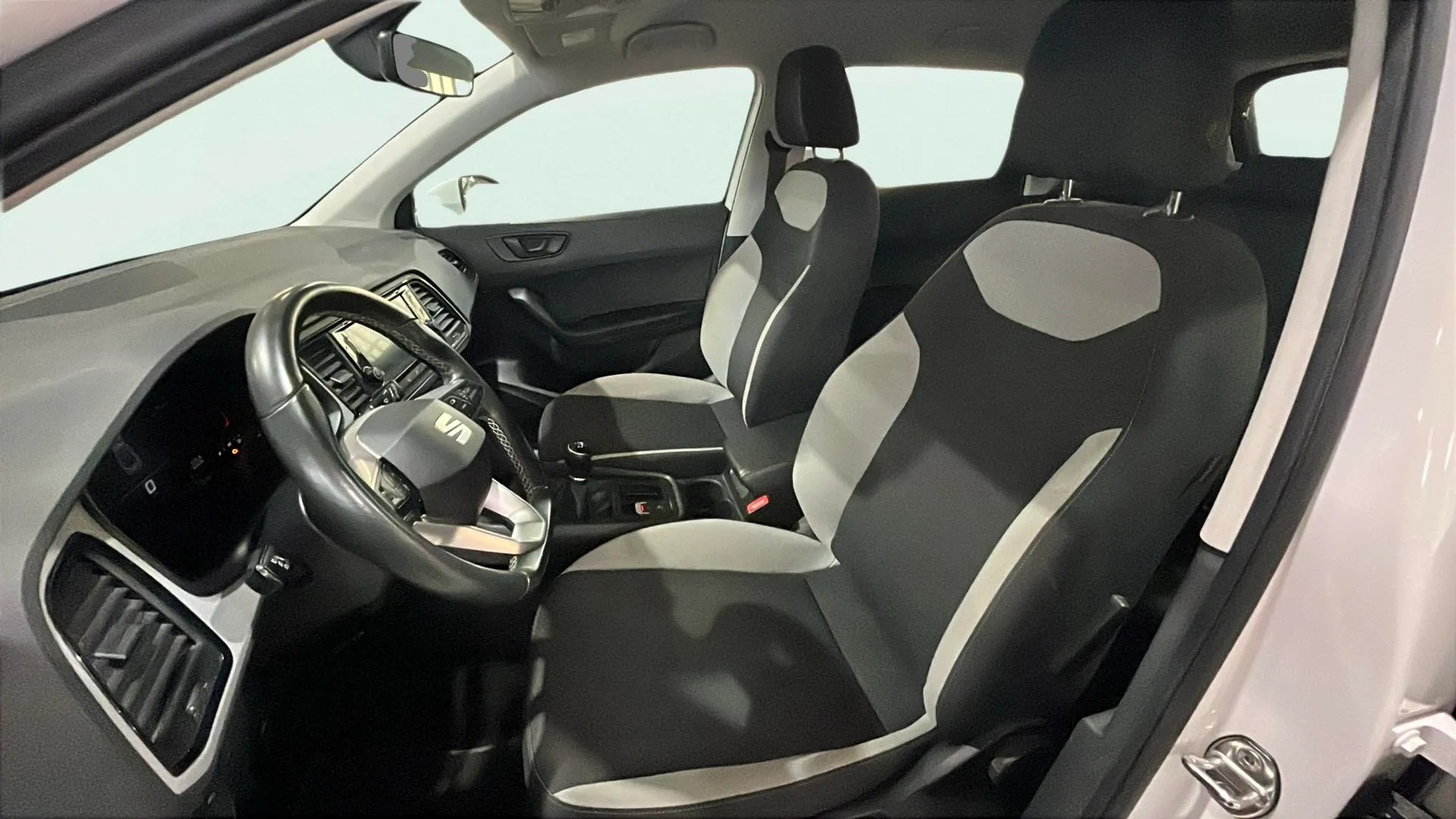 SEAT Ateca 1.0 TSI Reference - foto 19