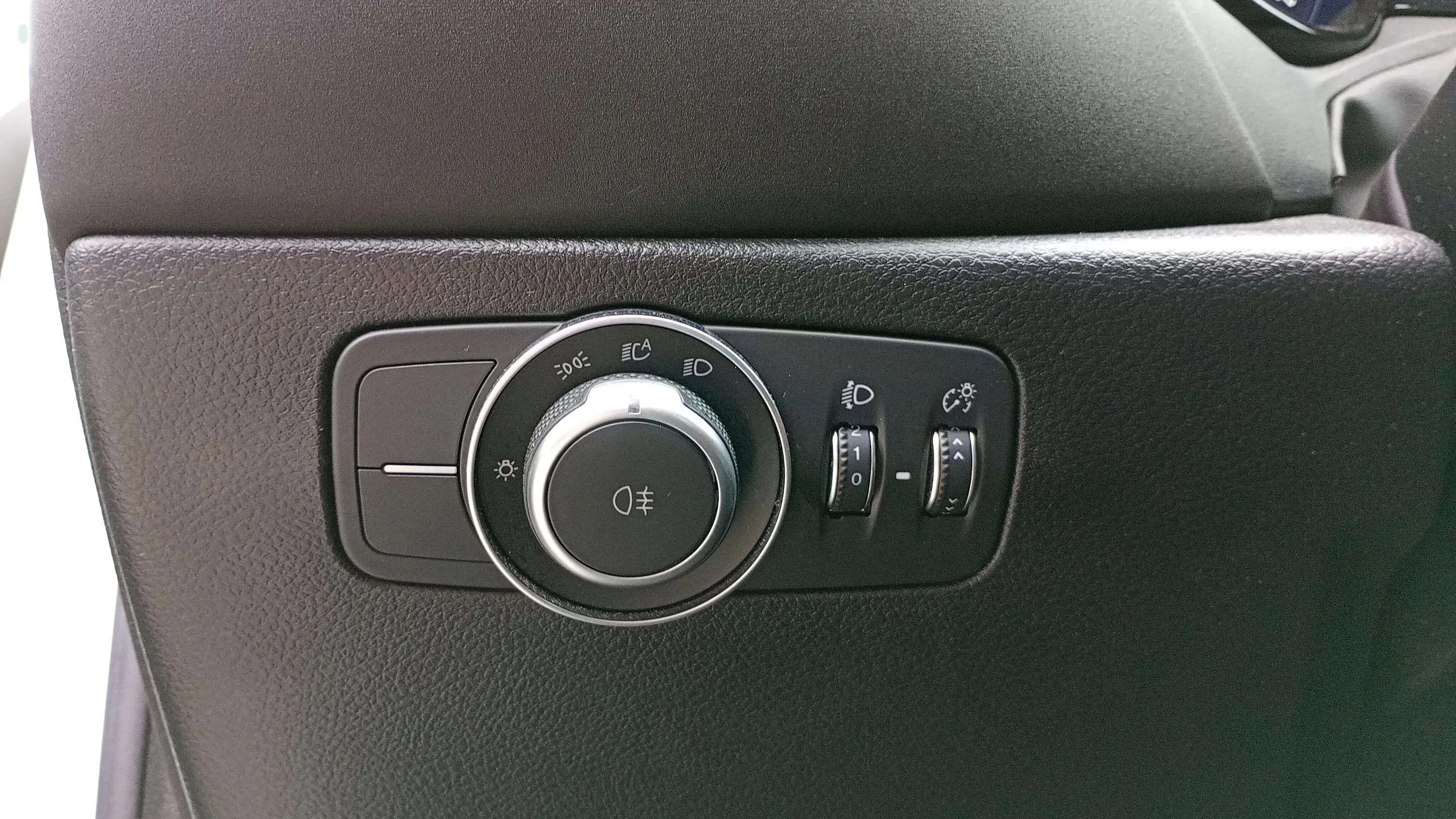 Alfa Romeo Tonale 1,6 DS Sprint FWD - foto 17