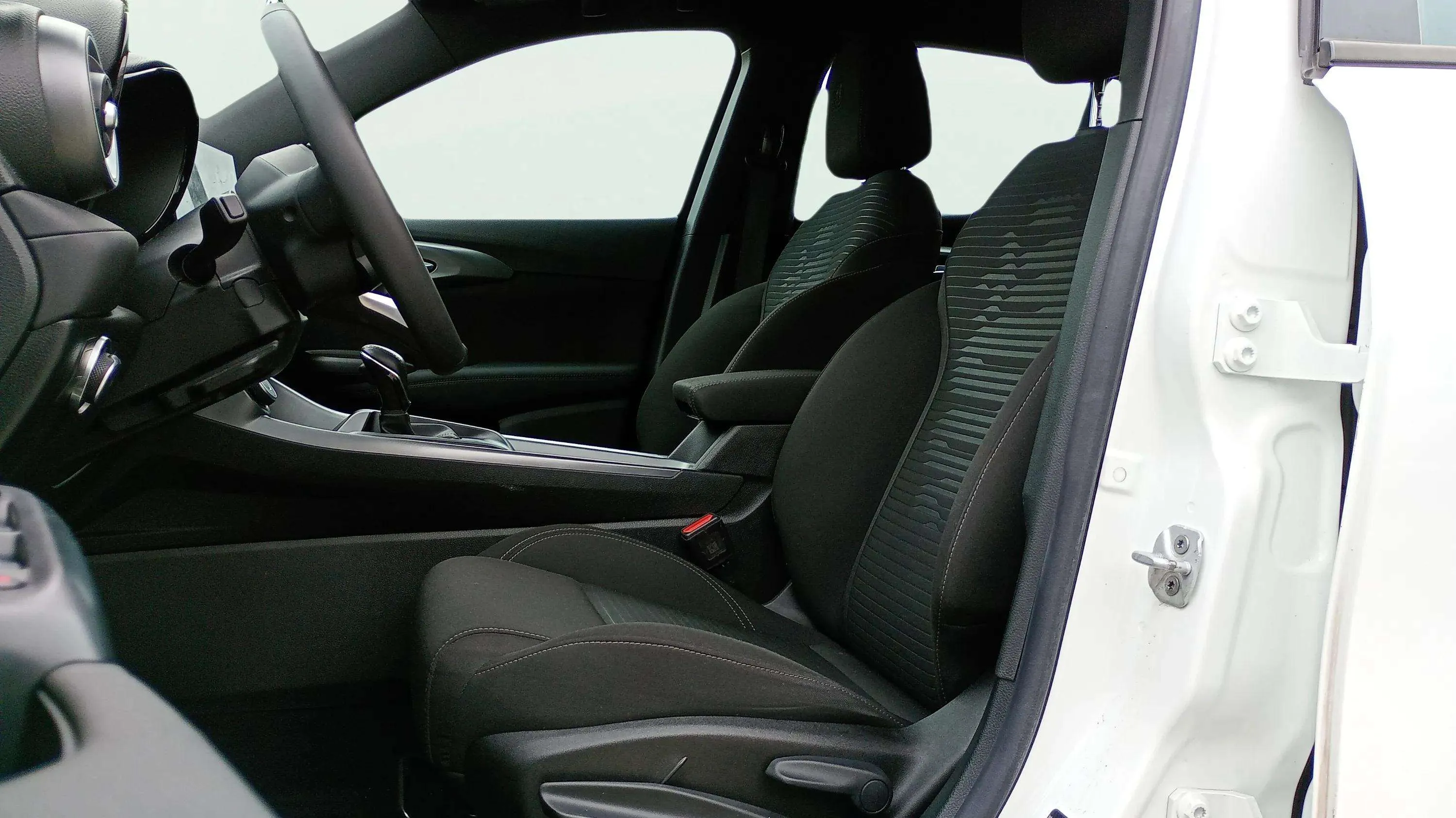 Alfa Romeo Tonale 1,6 DS Sprint FWD - foto 10